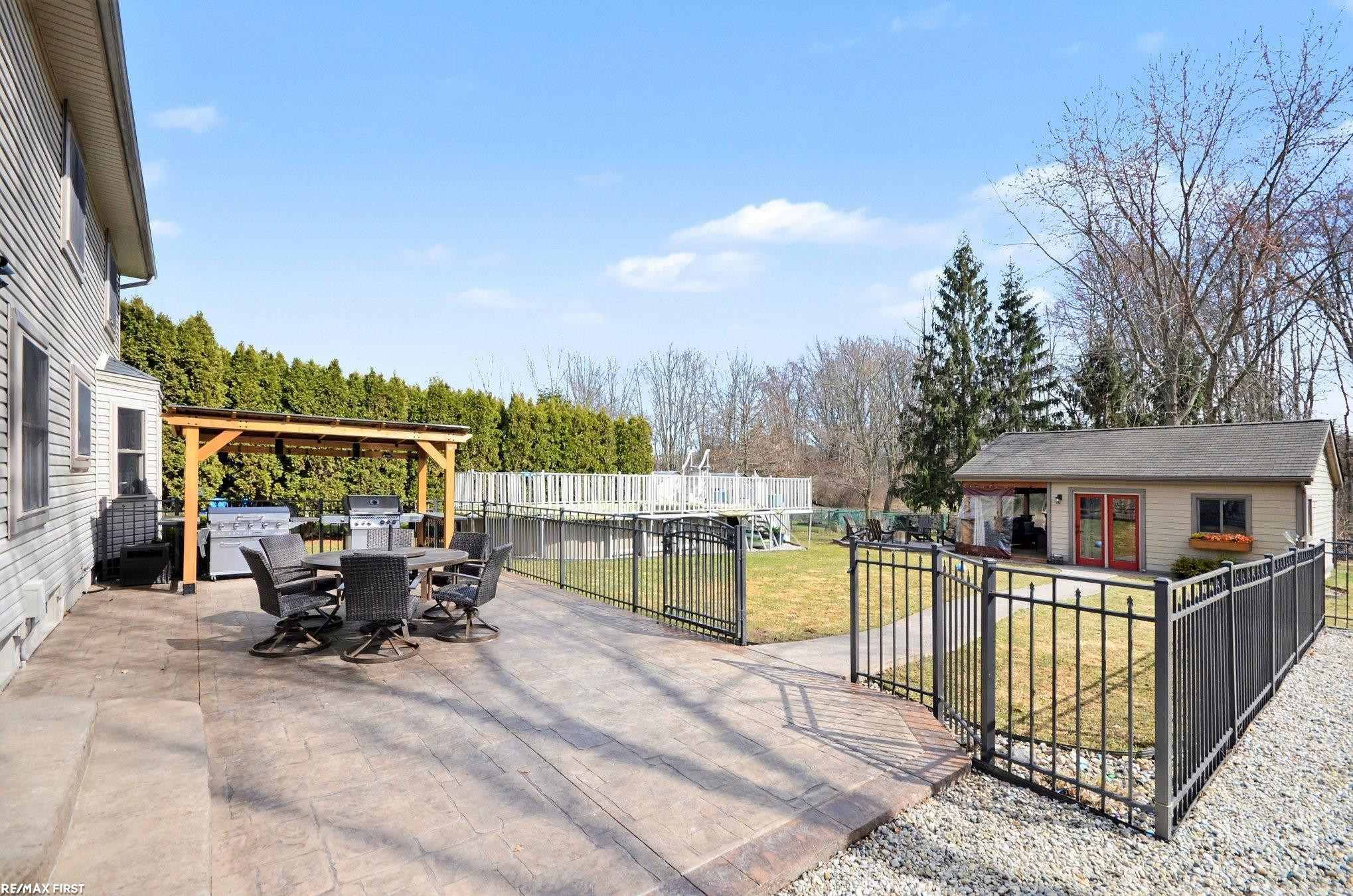 37084 Fox Pointe Drive, New Baltimore, MI 48047 — Photo 26