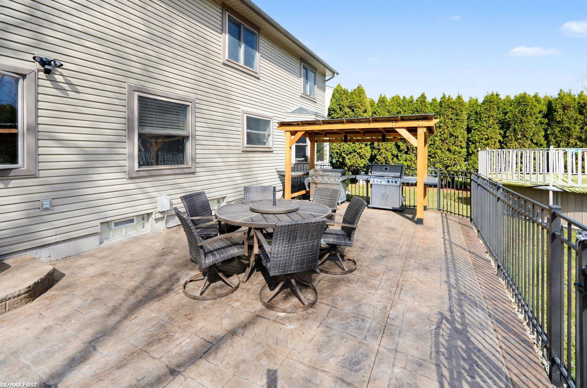 37084 Fox Pointe Drive, New Baltimore, MI 48047 — Photo 27