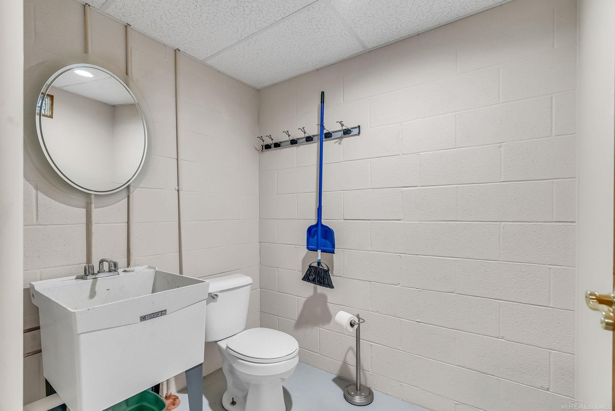 7318 Hubbard Street, Lexington, MI 48450 — Photo 44