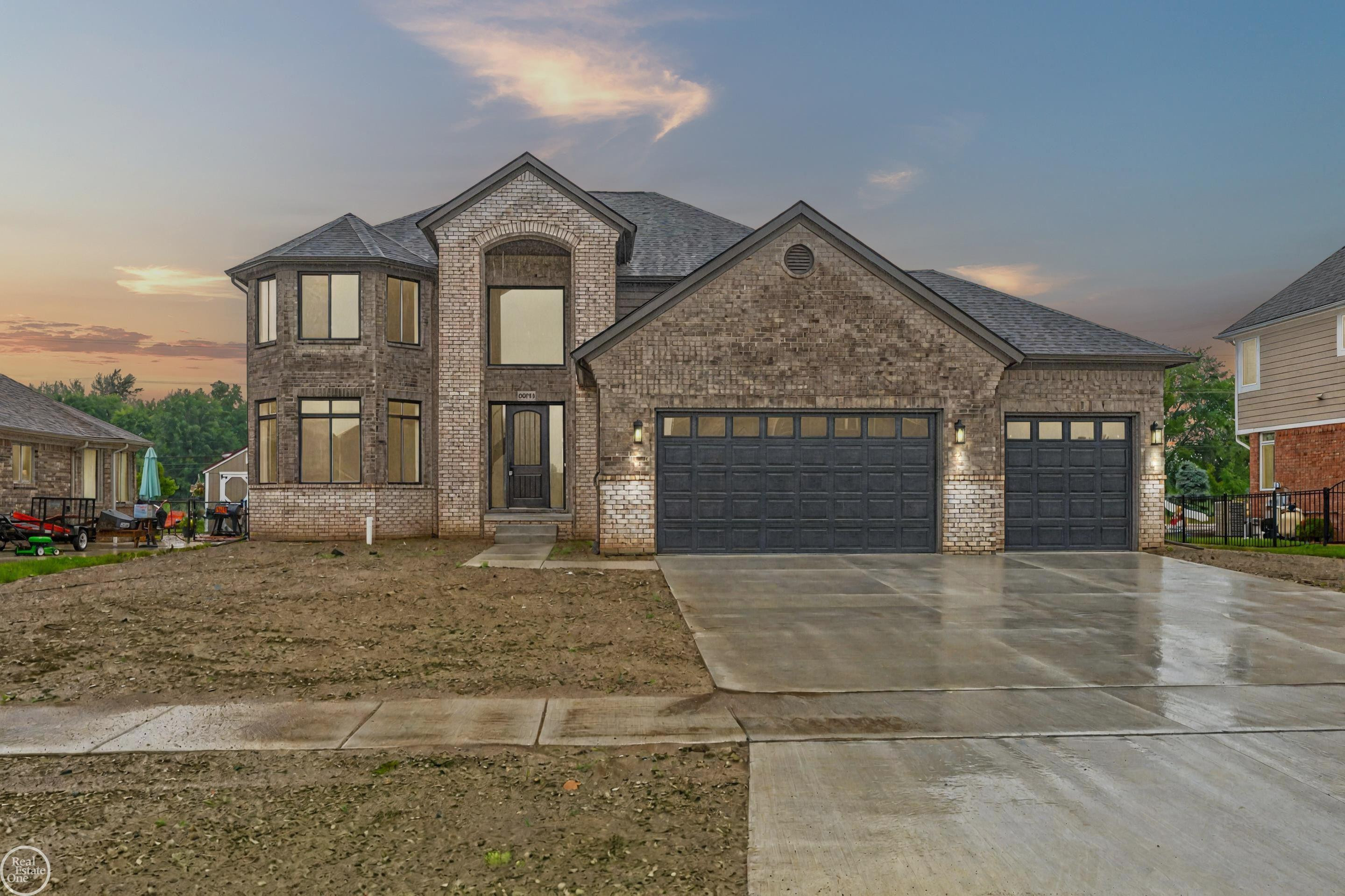 36711 N Pointe Drive, New Baltimore, MI 48047 — Photo 2