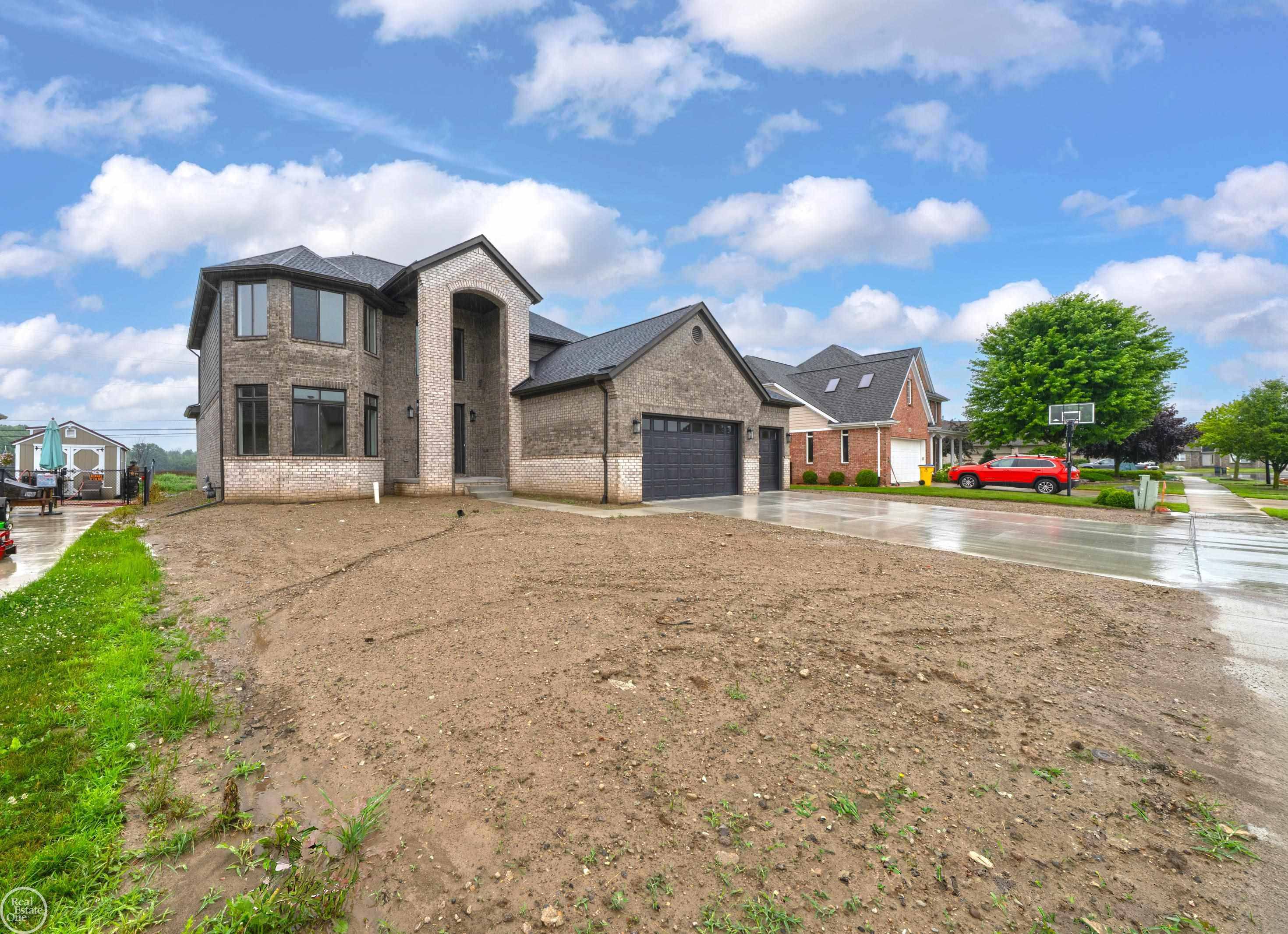 36711 N Pointe Drive, New Baltimore, MI 48047 — Photo 3