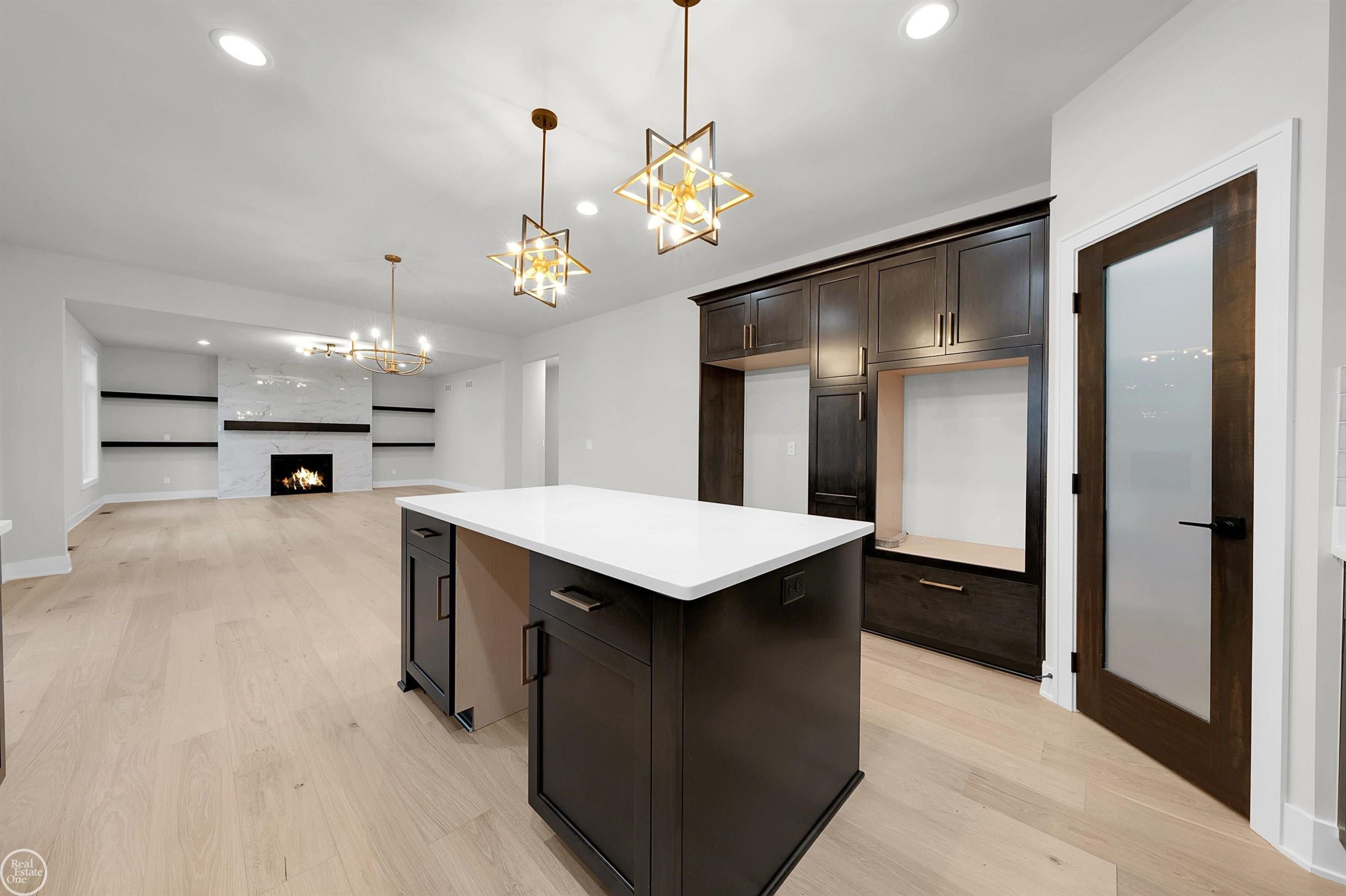36711 N Pointe Drive, New Baltimore, MI 48047 — Photo 15