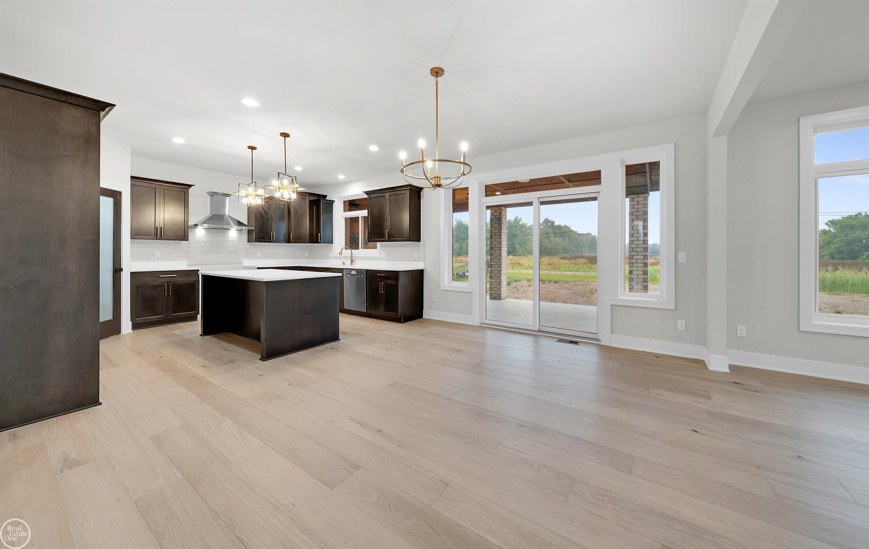 36711 N Pointe Drive, New Baltimore, MI 48047 — Photo 18