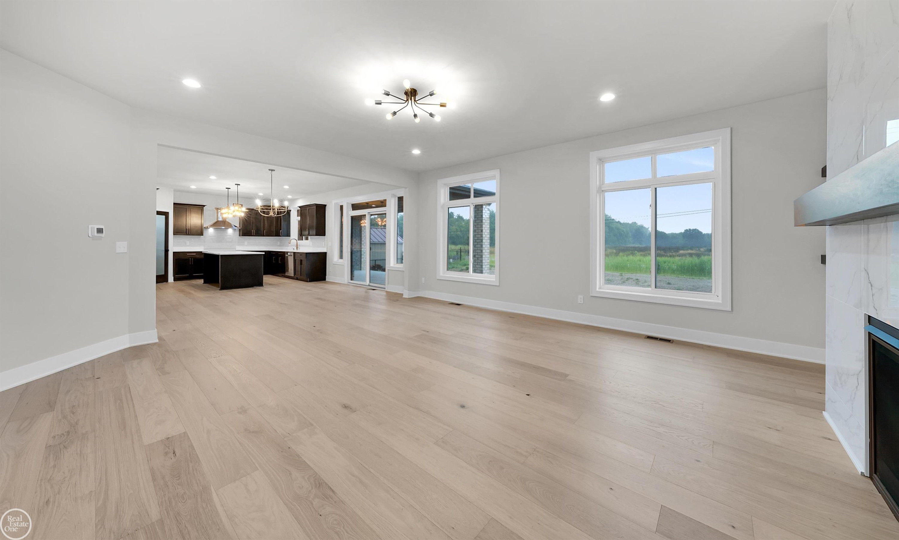 36711 N Pointe Drive, New Baltimore, MI 48047 — Photo 19