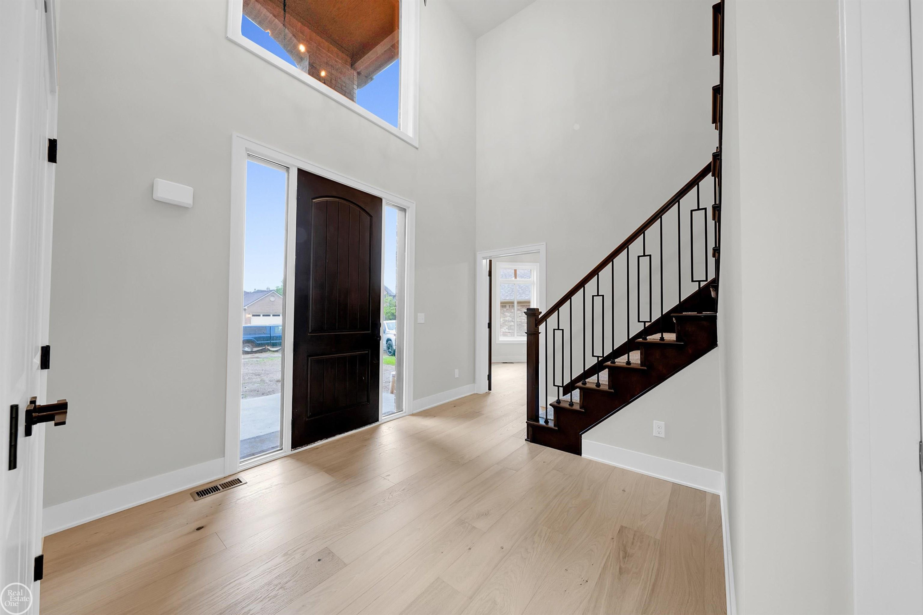 36711 N Pointe Drive, New Baltimore, MI 48047 — Photo 27