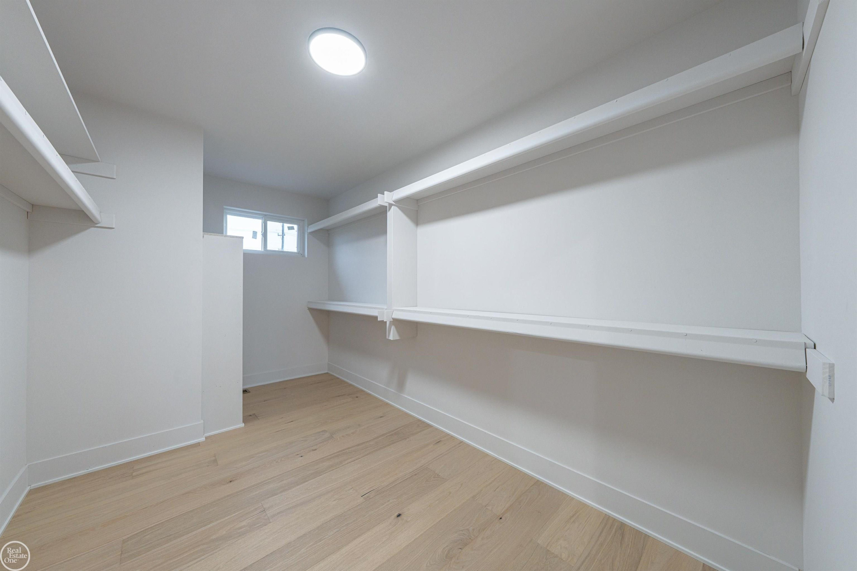 36711 N Pointe Drive, New Baltimore, MI 48047 — Photo 34