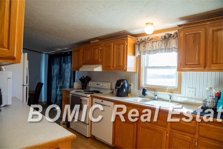 10293 N Center Road, Clio, MI 48420 — Photo 3