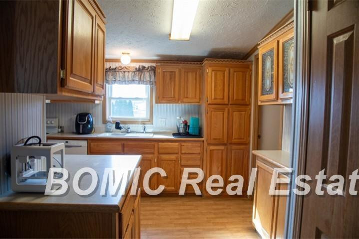 10293 N Center Road, Clio, MI 48420 — Photo 4