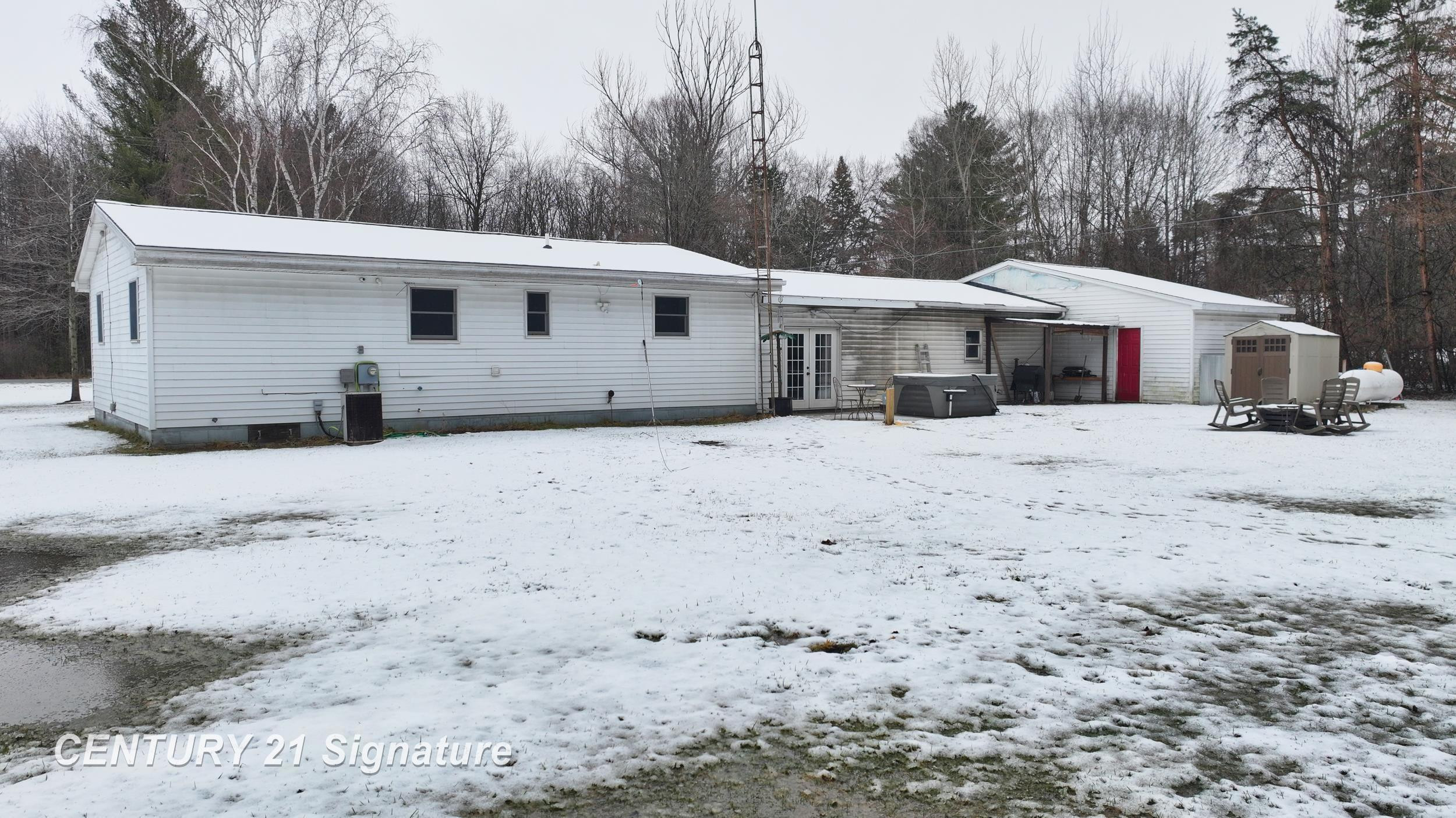1620 S Fordney Road, Hemlock, MI 48626 — Photo 5