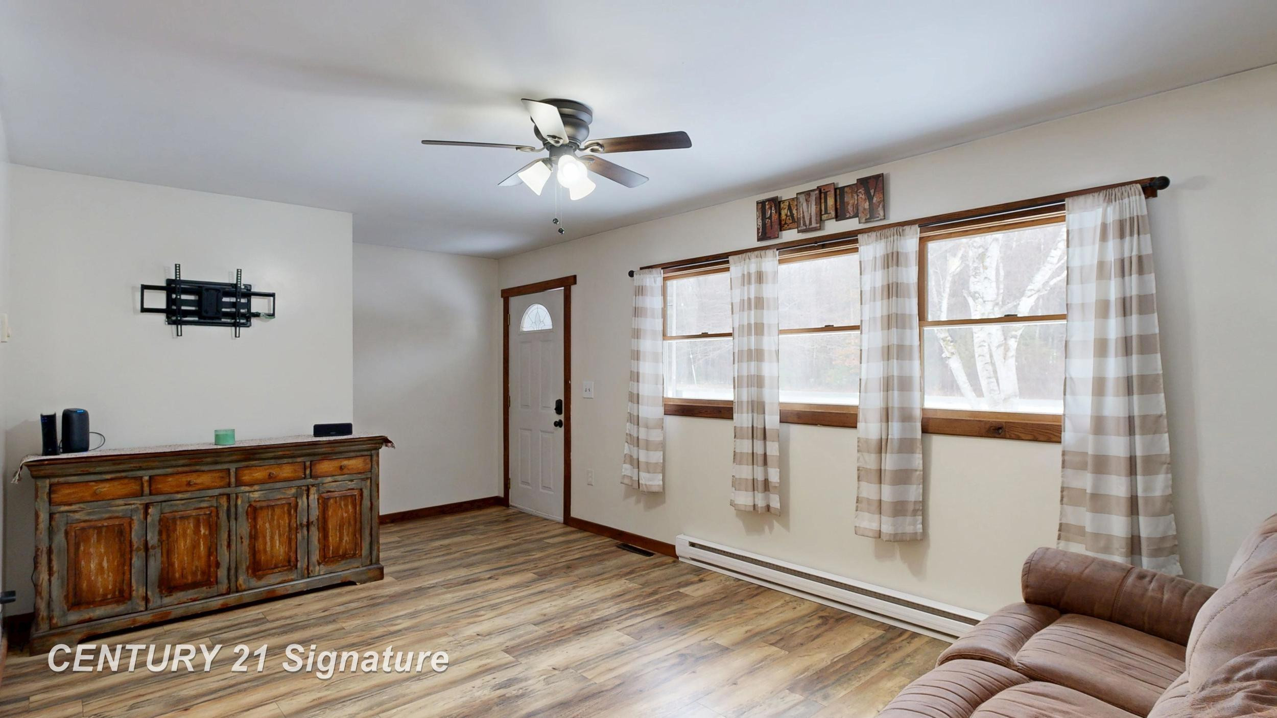 1620 S Fordney Road, Hemlock, MI 48626 — Photo 14