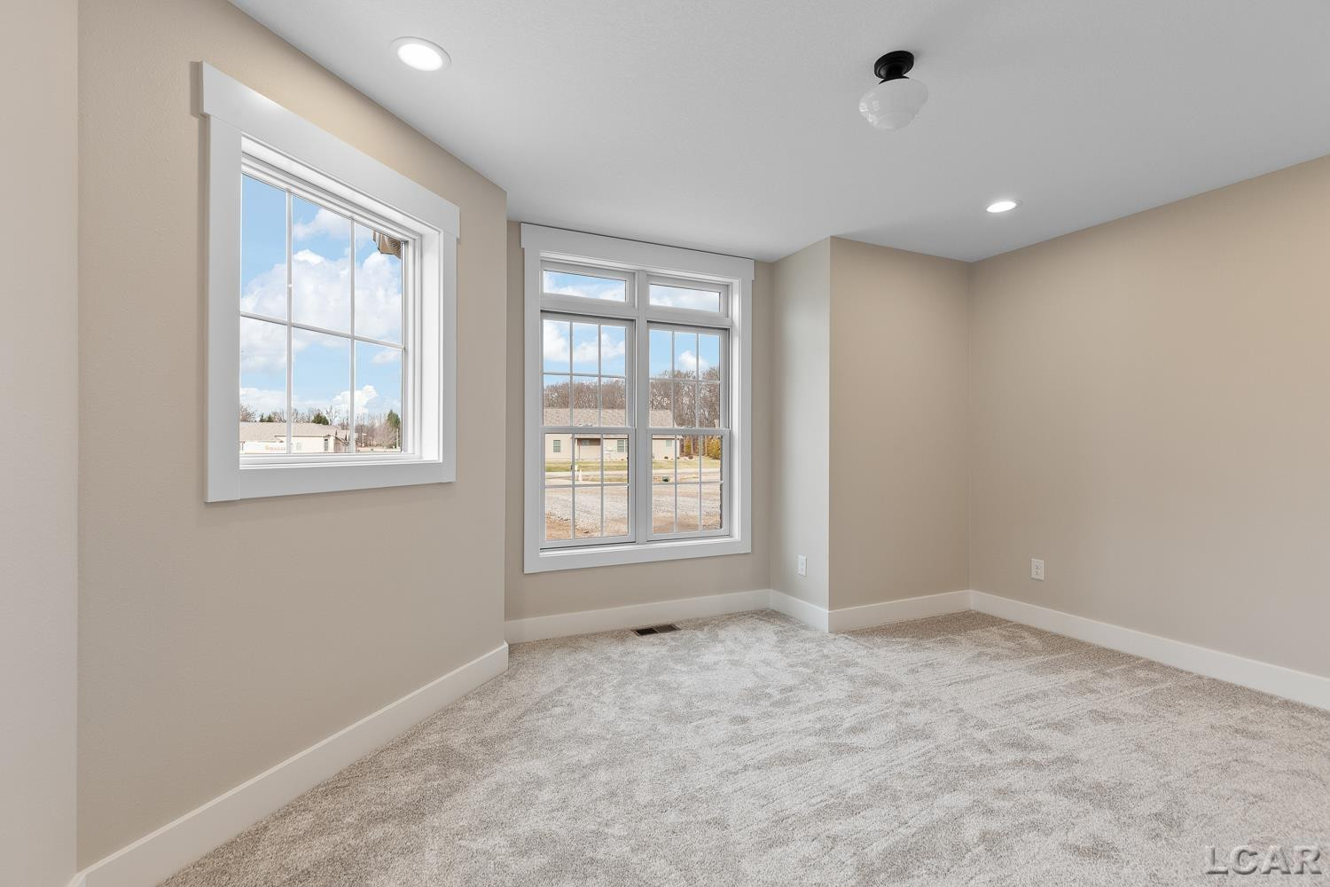 1641 Rivers Edge Court, Adrian, MI 49221 — Photo 15