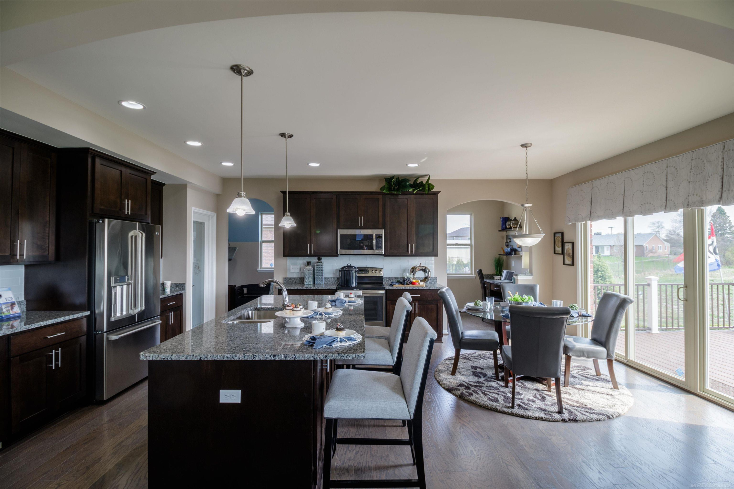 27600 Hagen Road, 2, Macomb, MI — Photo 11