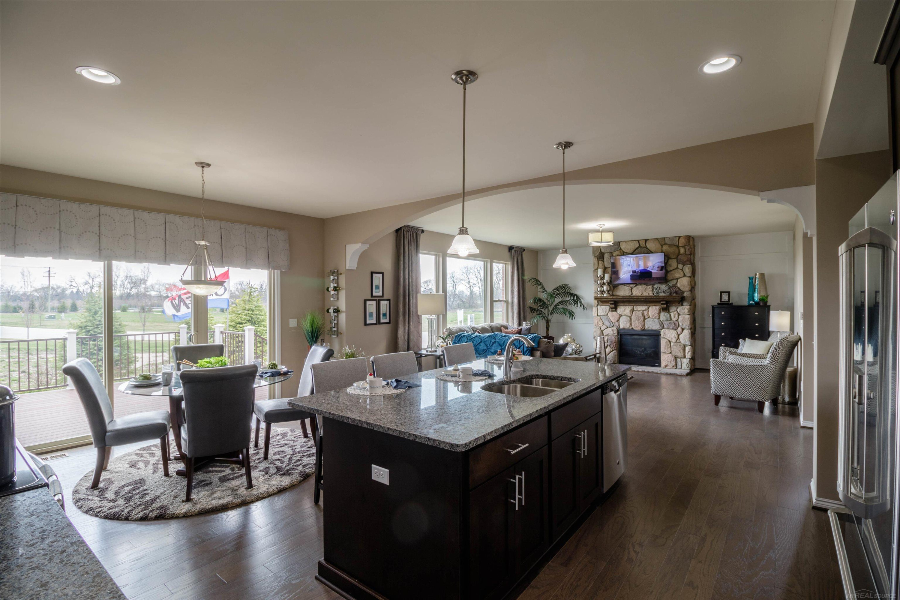 27600 Hagen Road, 2, Macomb, MI — Photo 13