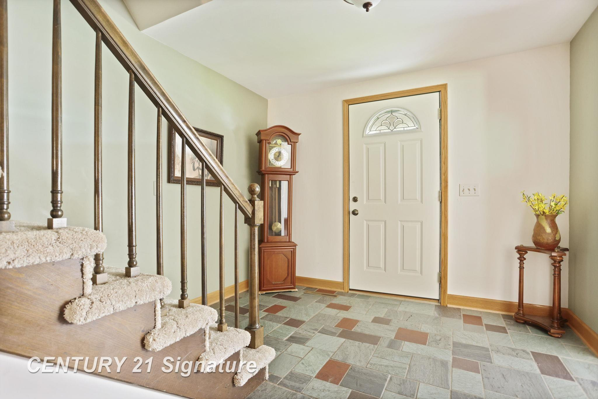 10260 Macrae Drive, Freeland, MI 48623 — Photo 8