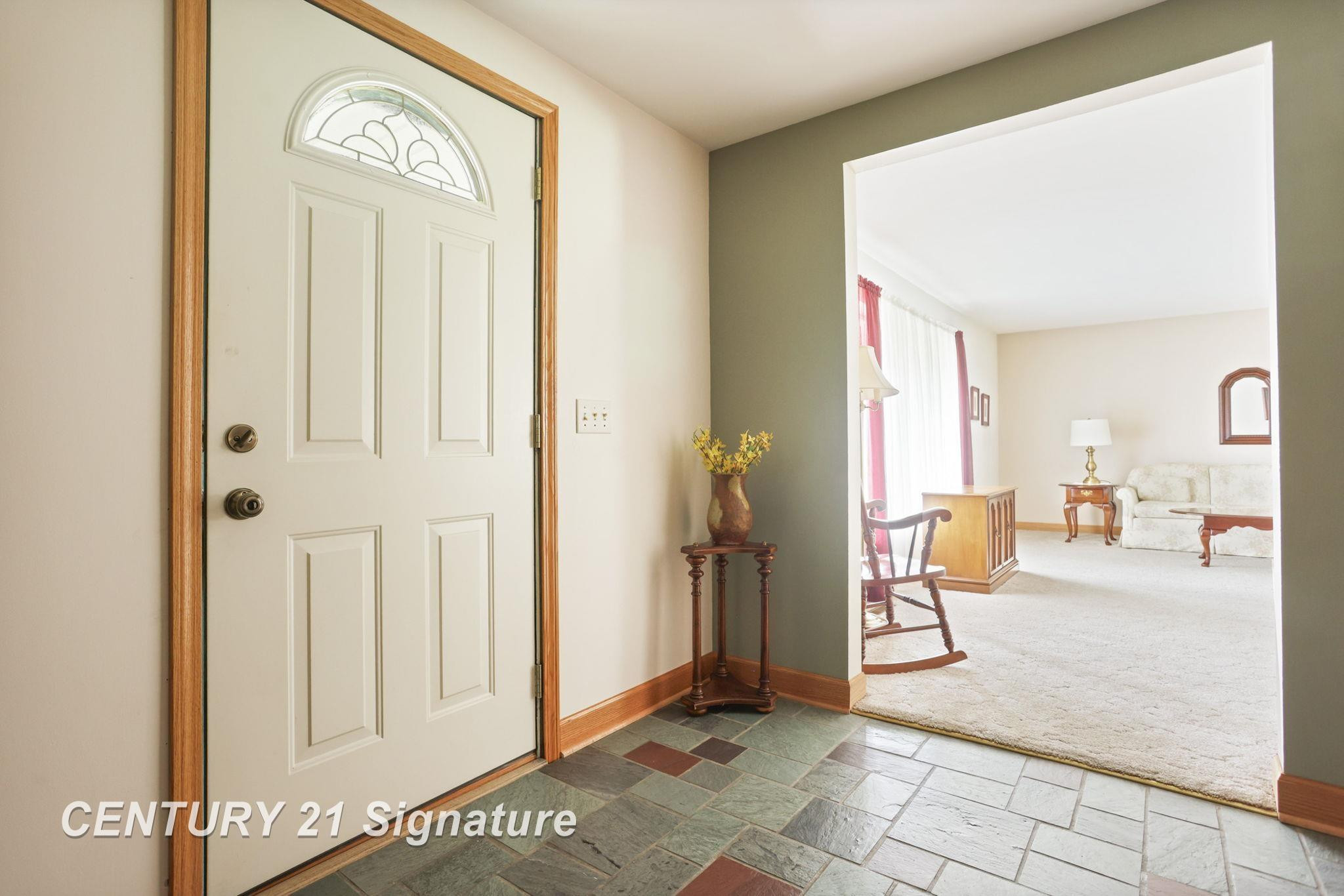 10260 Macrae Drive, Freeland, MI 48623 — Photo 9