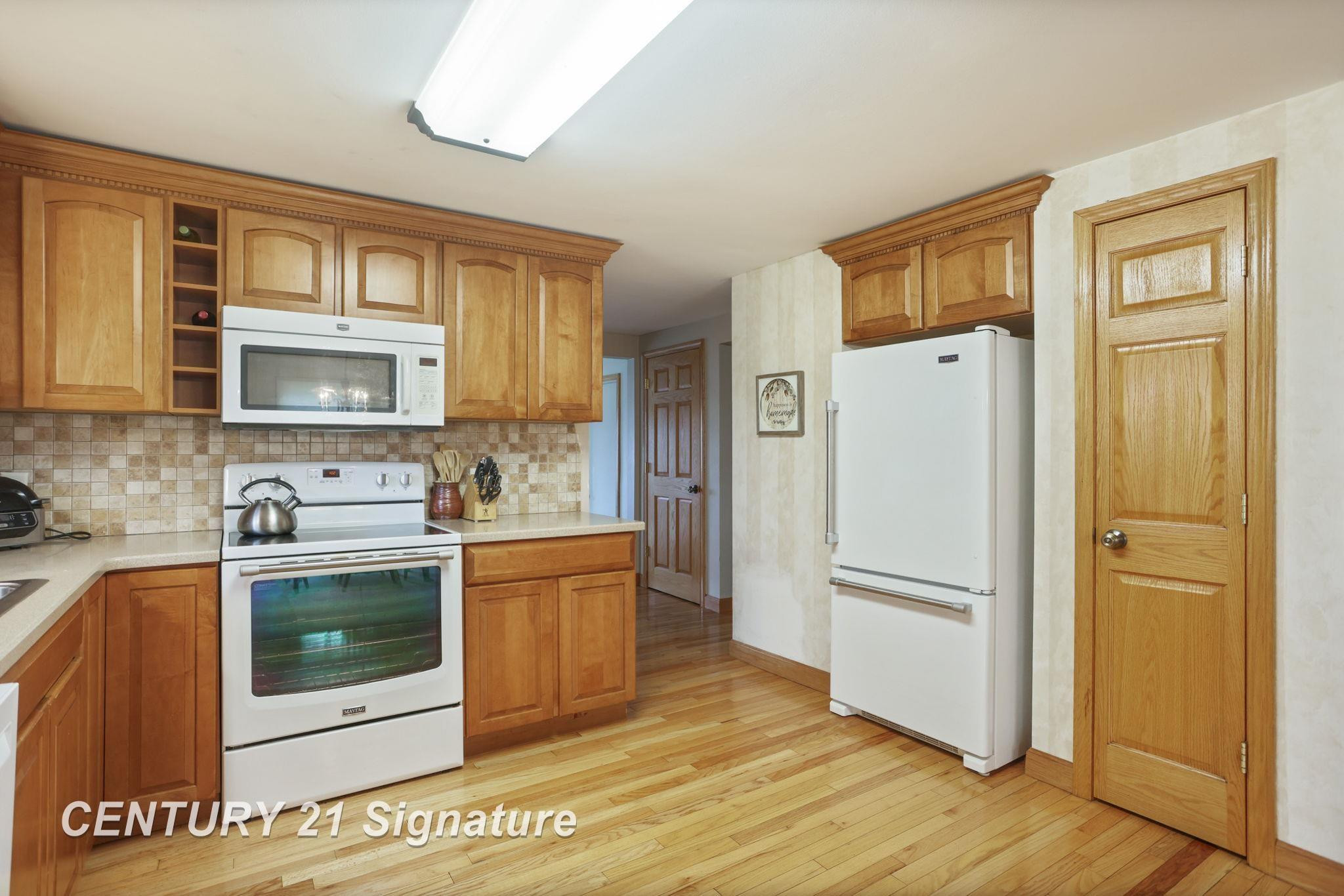 10260 Macrae Drive, Freeland, MI 48623 — Photo 18