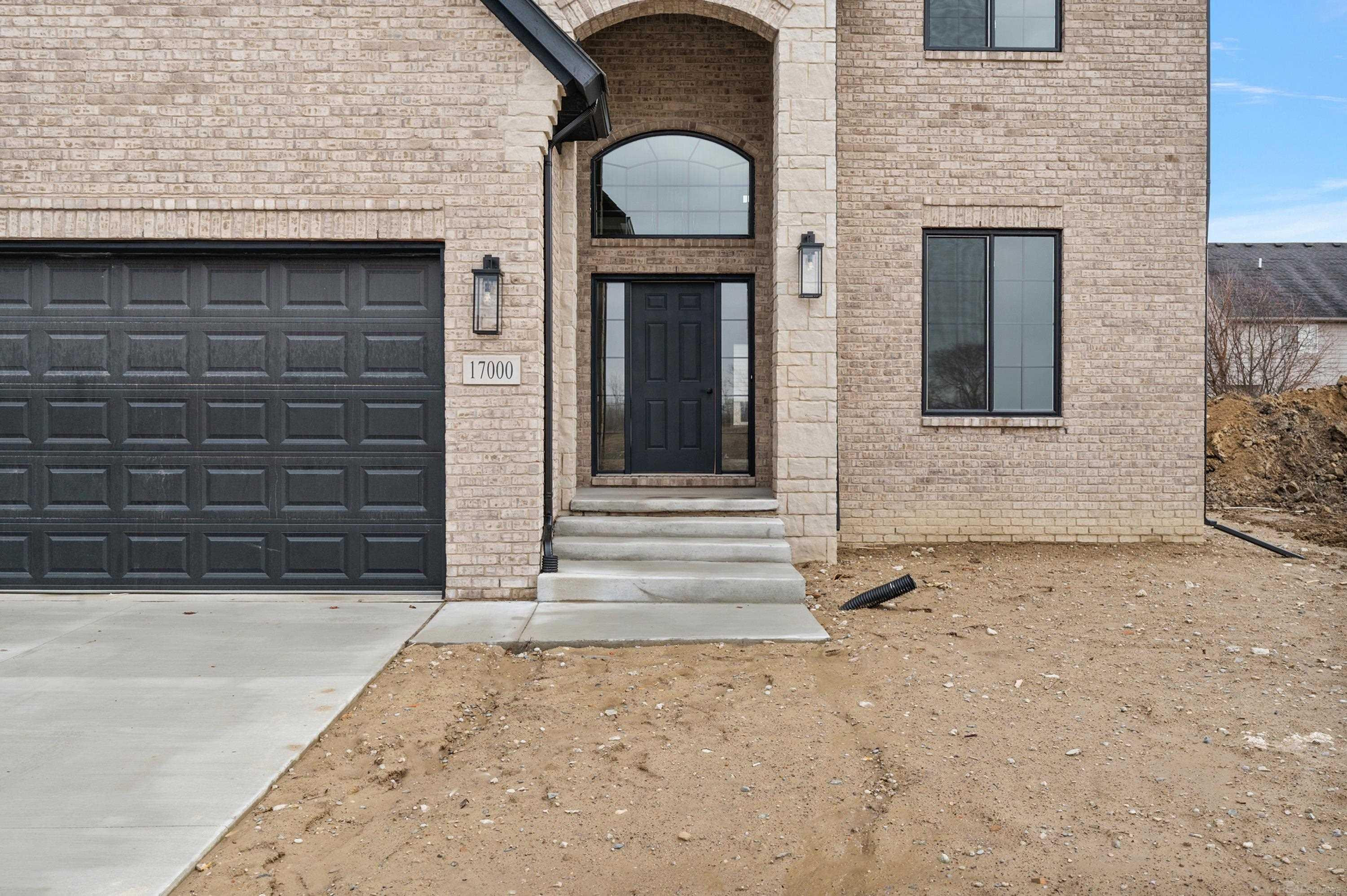 17000 Pienza Drive, Macomb, MI 48042 — Photo 5