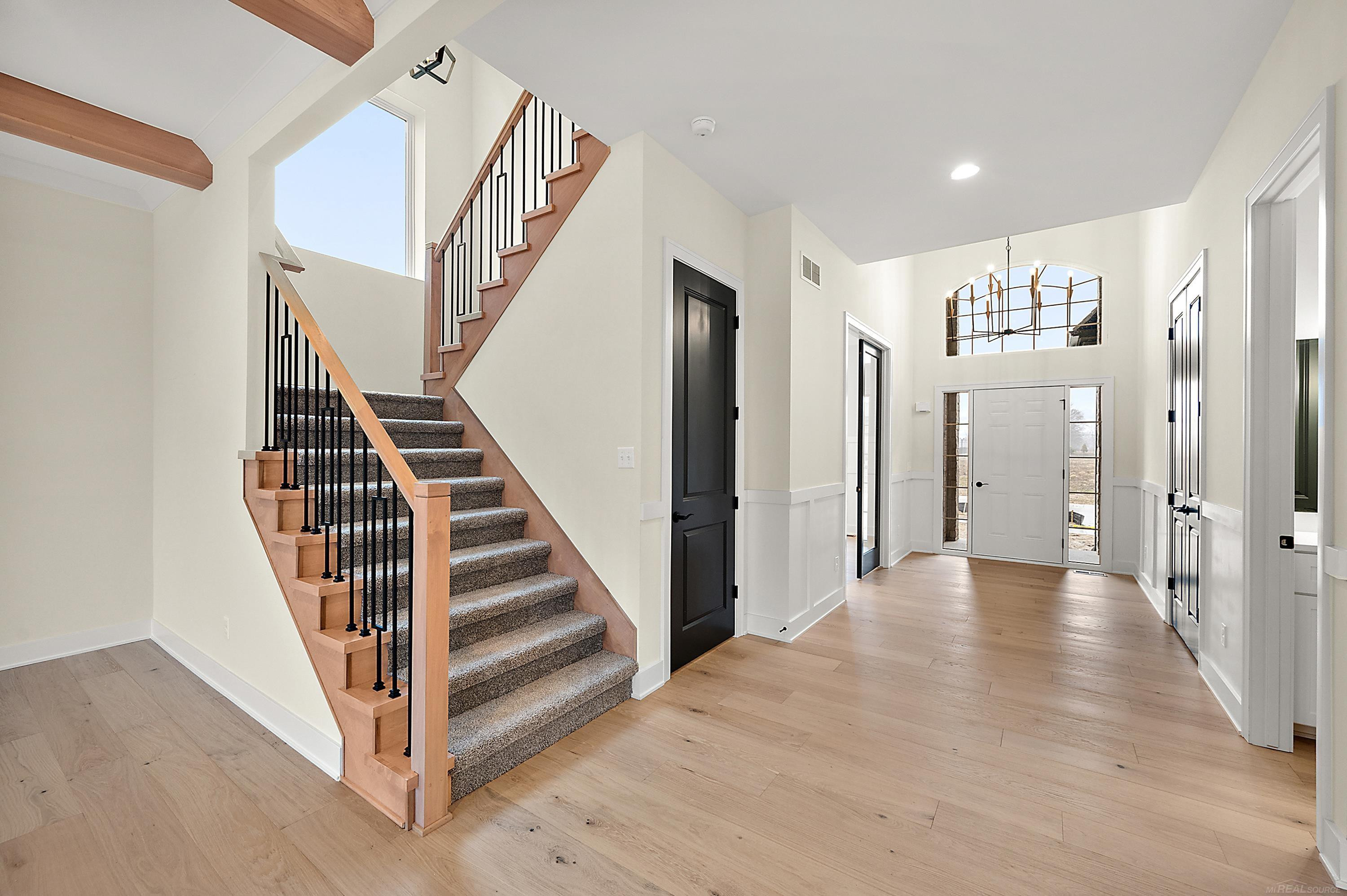17000 Pienza Drive, Macomb, MI 48042 — Photo 13