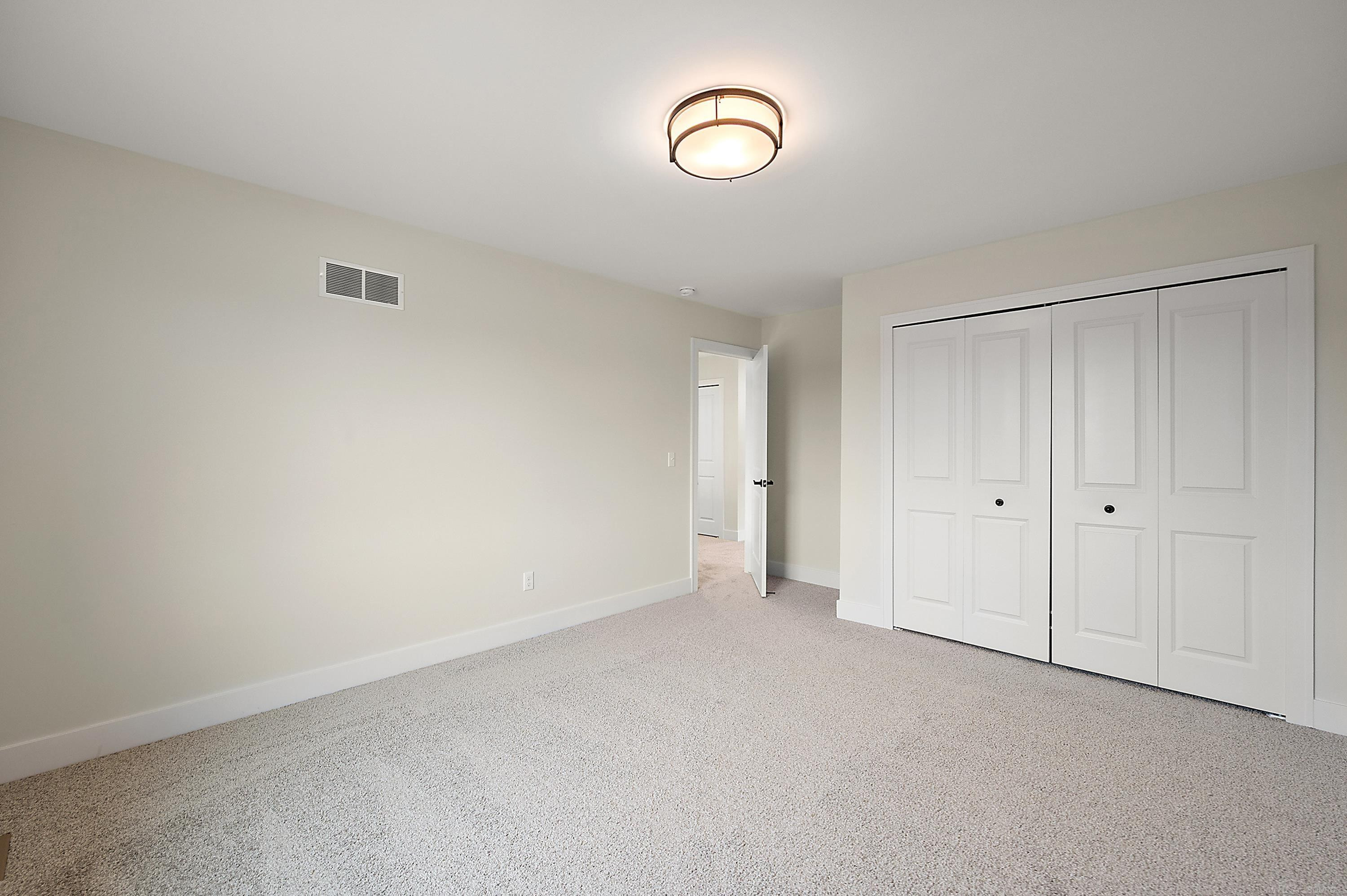 17000 Pienza Drive, Macomb, MI 48042 — Photo 38