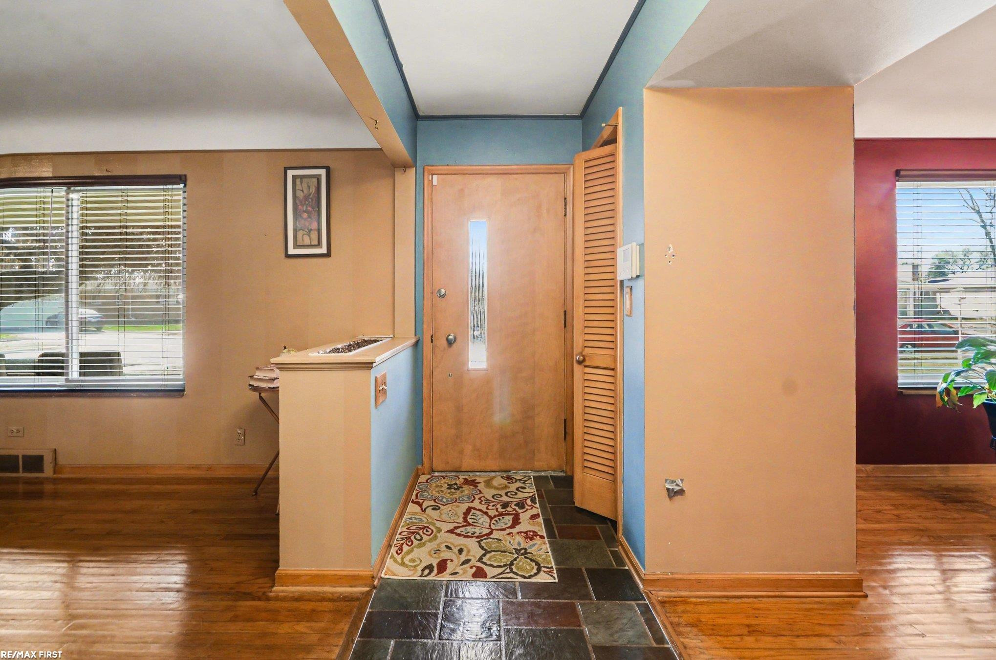 19063 Biscayne Avenue, Eastpointe, MI 48021 — Photo 5