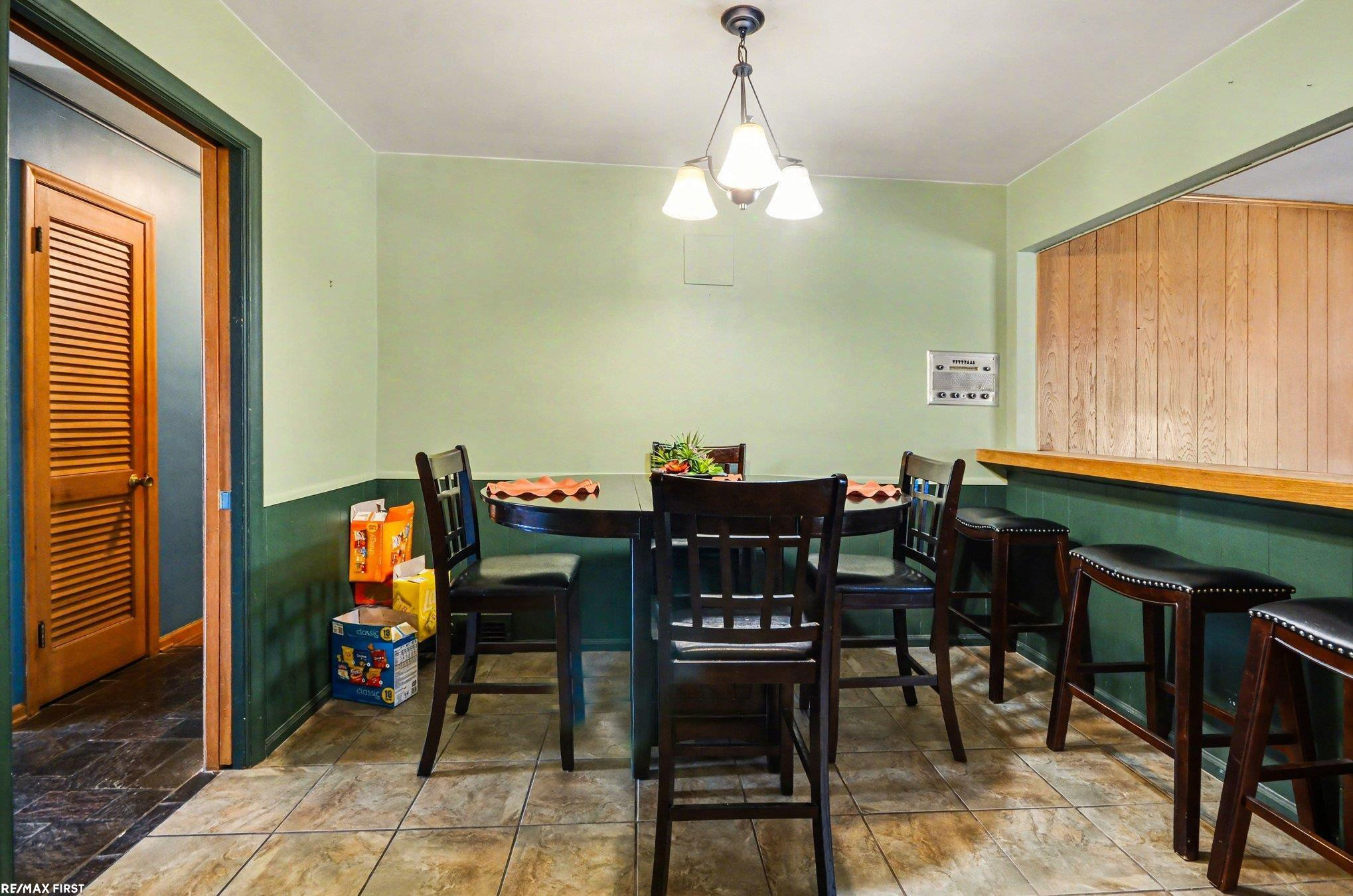 19063 Biscayne Avenue, Eastpointe, MI 48021 — Photo 10