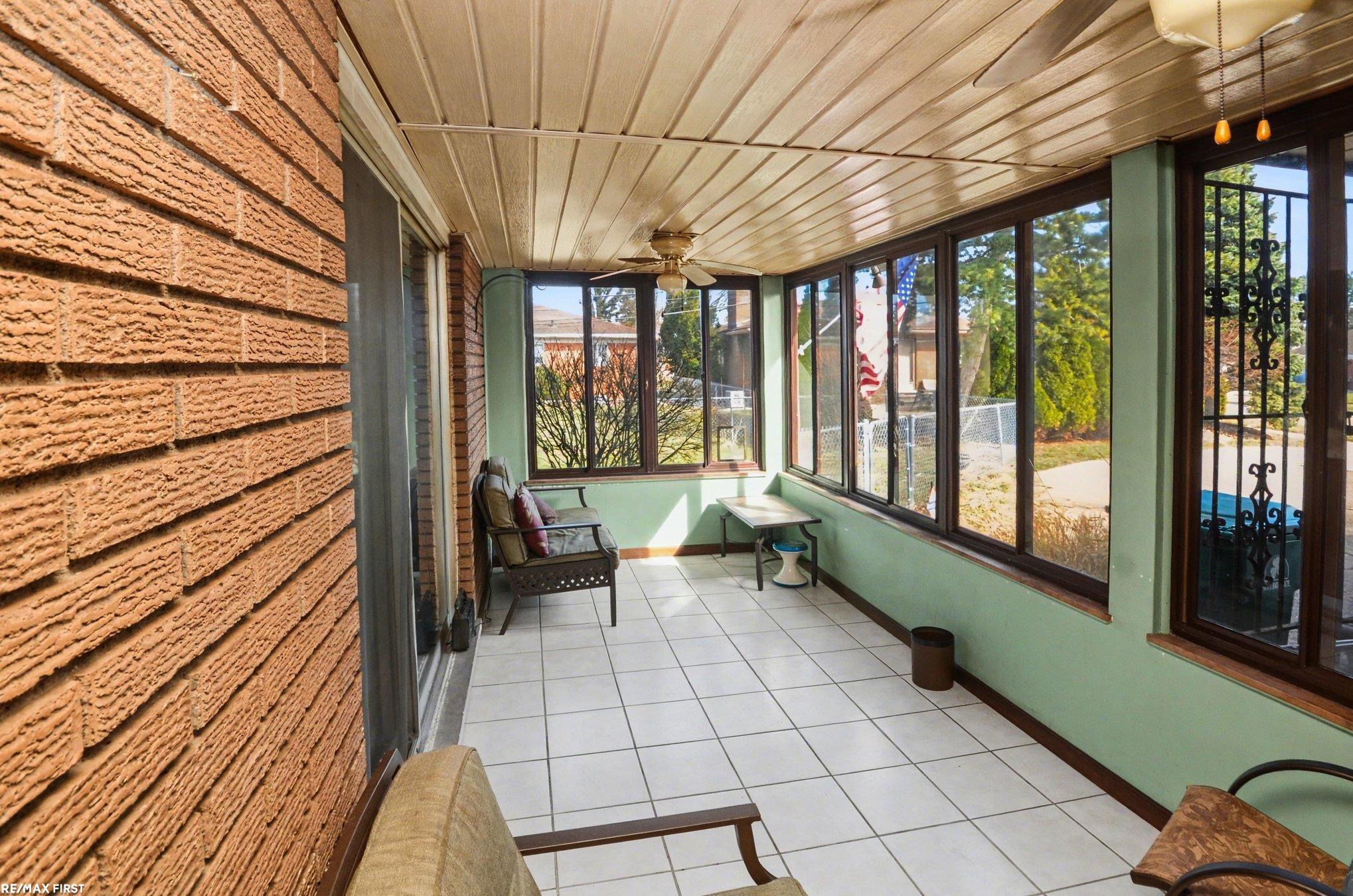 19063 Biscayne Avenue, Eastpointe, MI 48021 — Photo 24