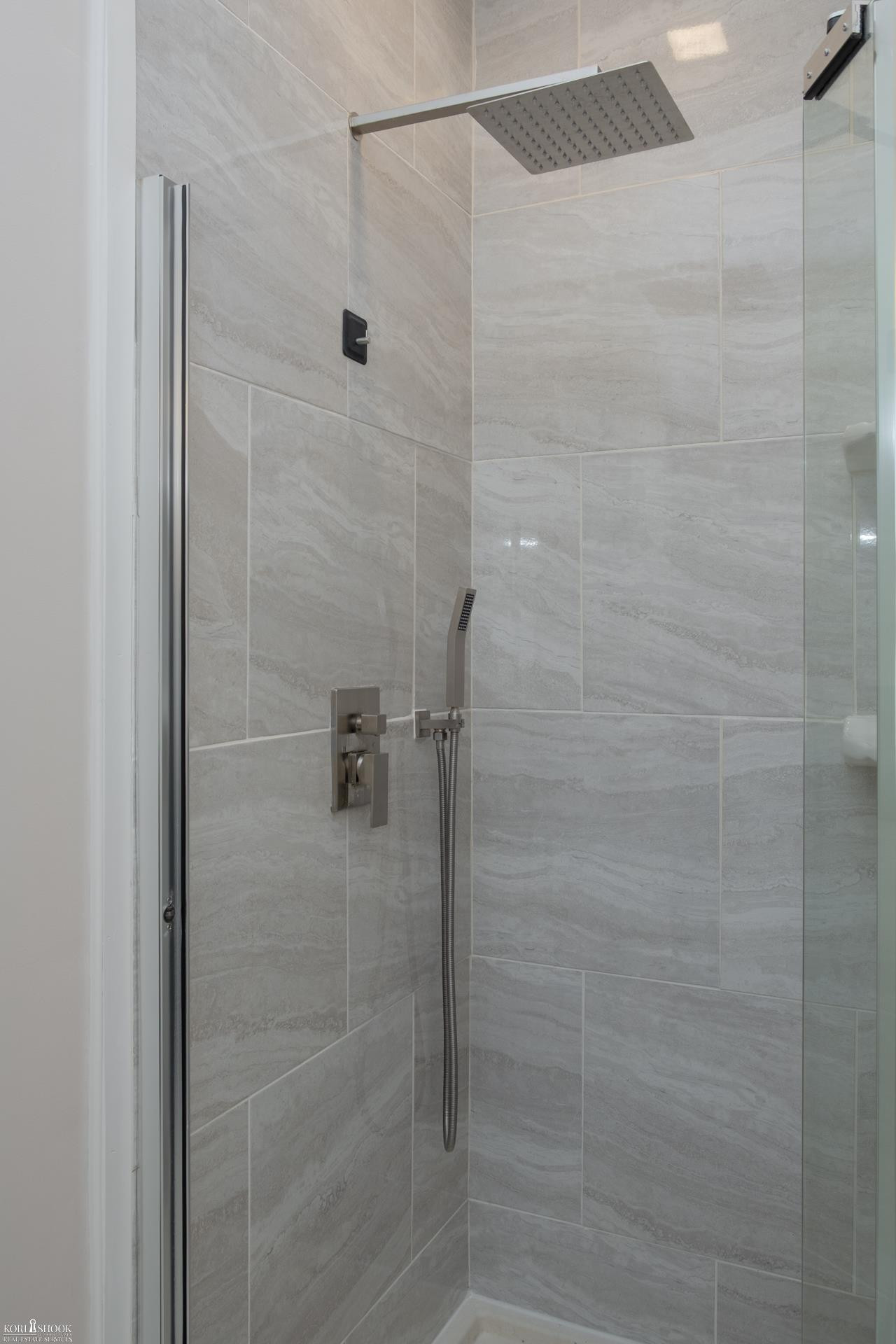 303 W Williams Street, Owosso, MI 48867 — Photo 35