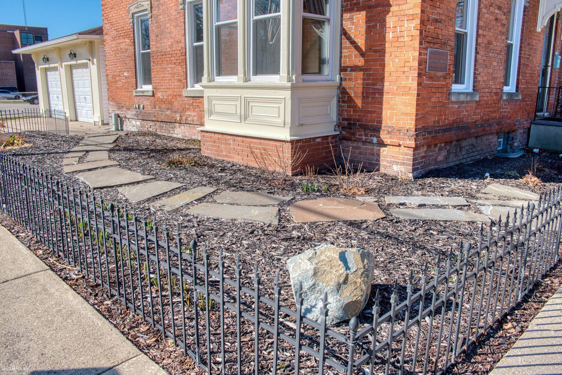 303 W Williams Street, Owosso, MI 48867 — Photo 42