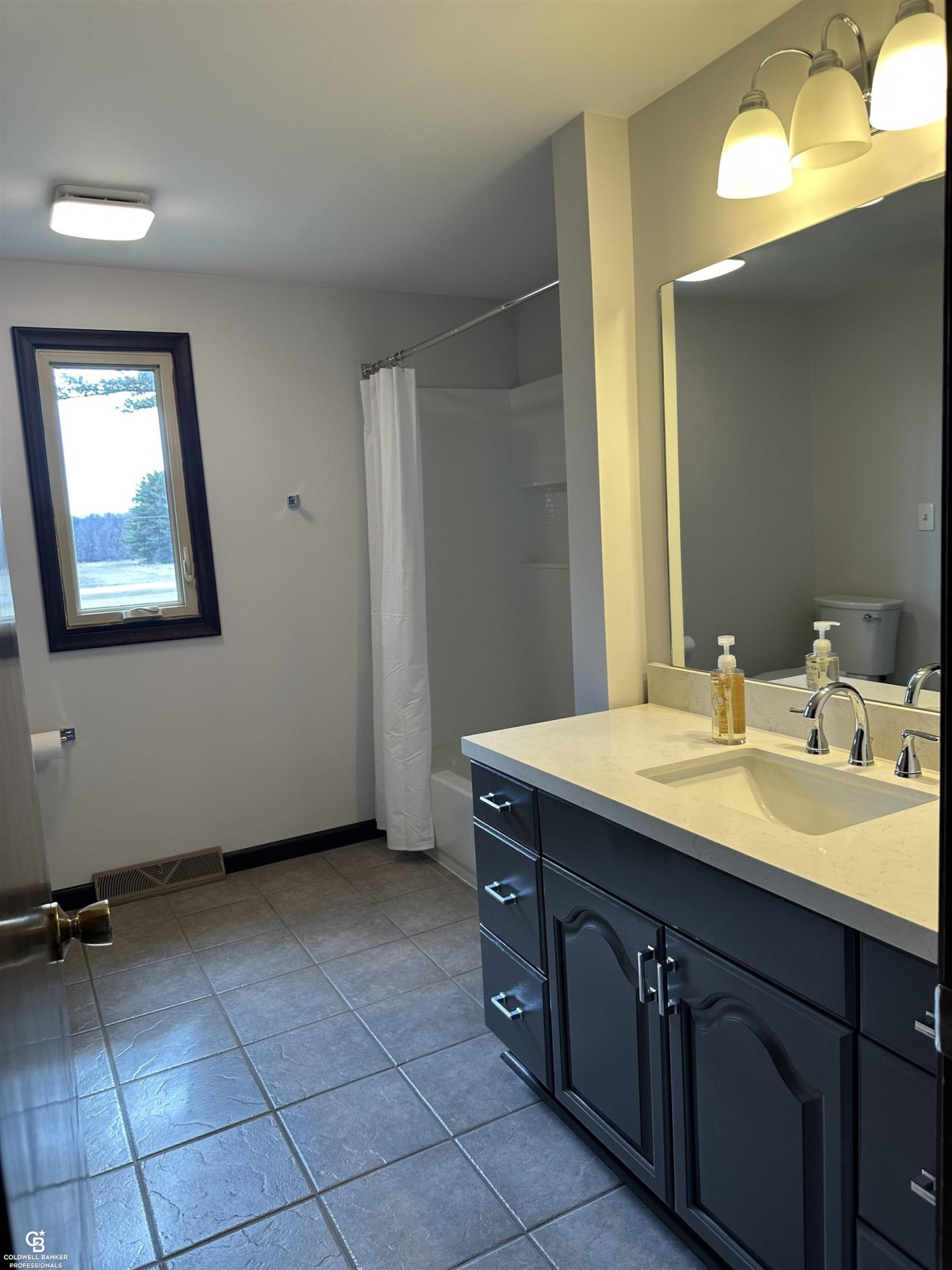 32011 School Section Road, Richmond, MI 48062 — Photo 17