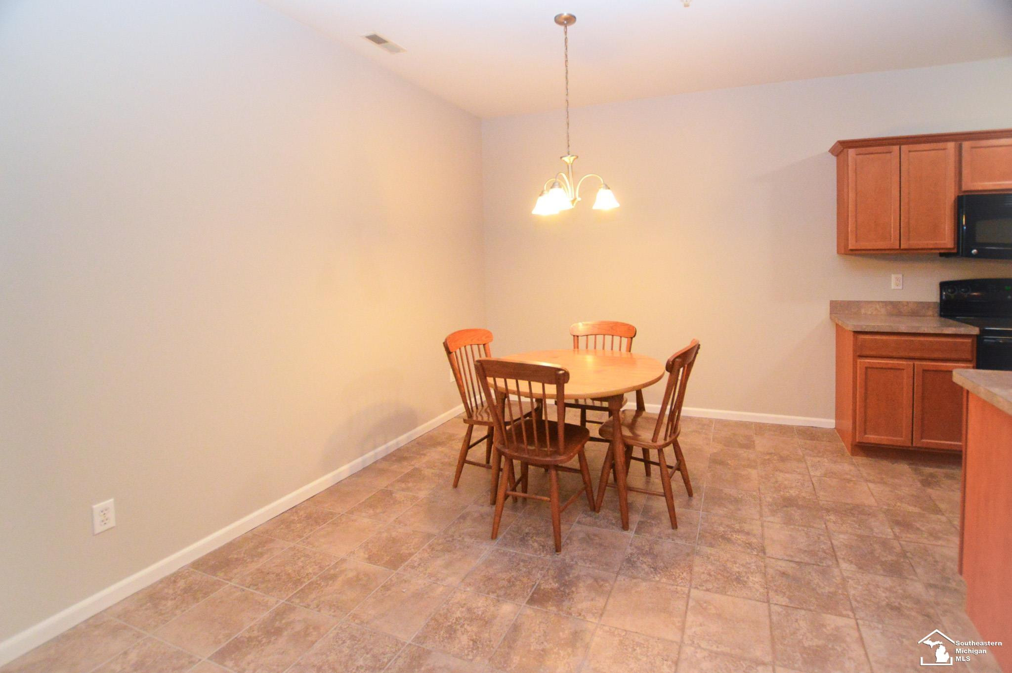 884 Plum Park Drive, 3, Monroe, MI 48161 — Photo 10