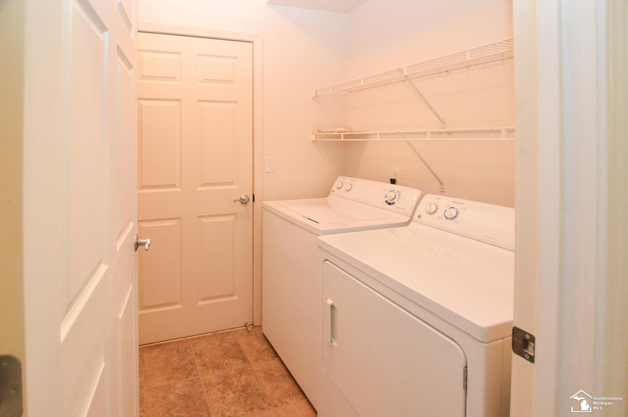 884 Plum Park Drive, 3, Monroe, MI 48161 — Photo 12