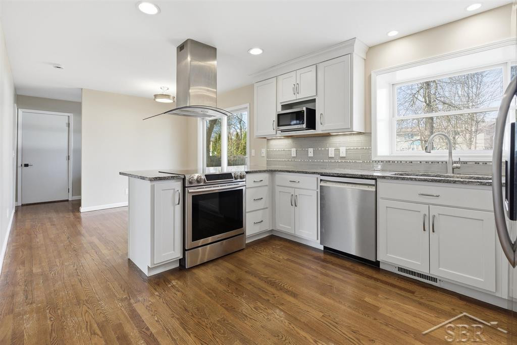 108 W Chapel Lane, Midland, MI 48640 — Photo 5