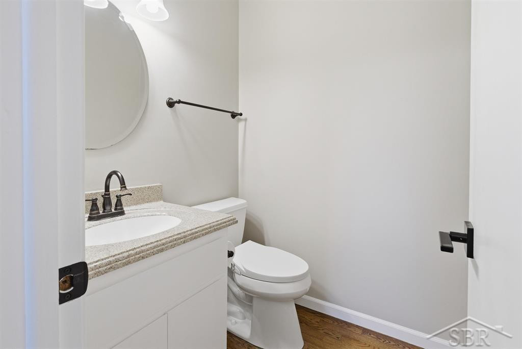 108 W Chapel Lane, Midland, MI 48640 — Photo 9
