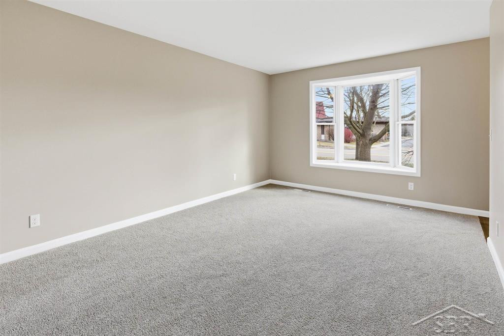 108 W Chapel Lane, Midland, MI 48640 — Photo 12