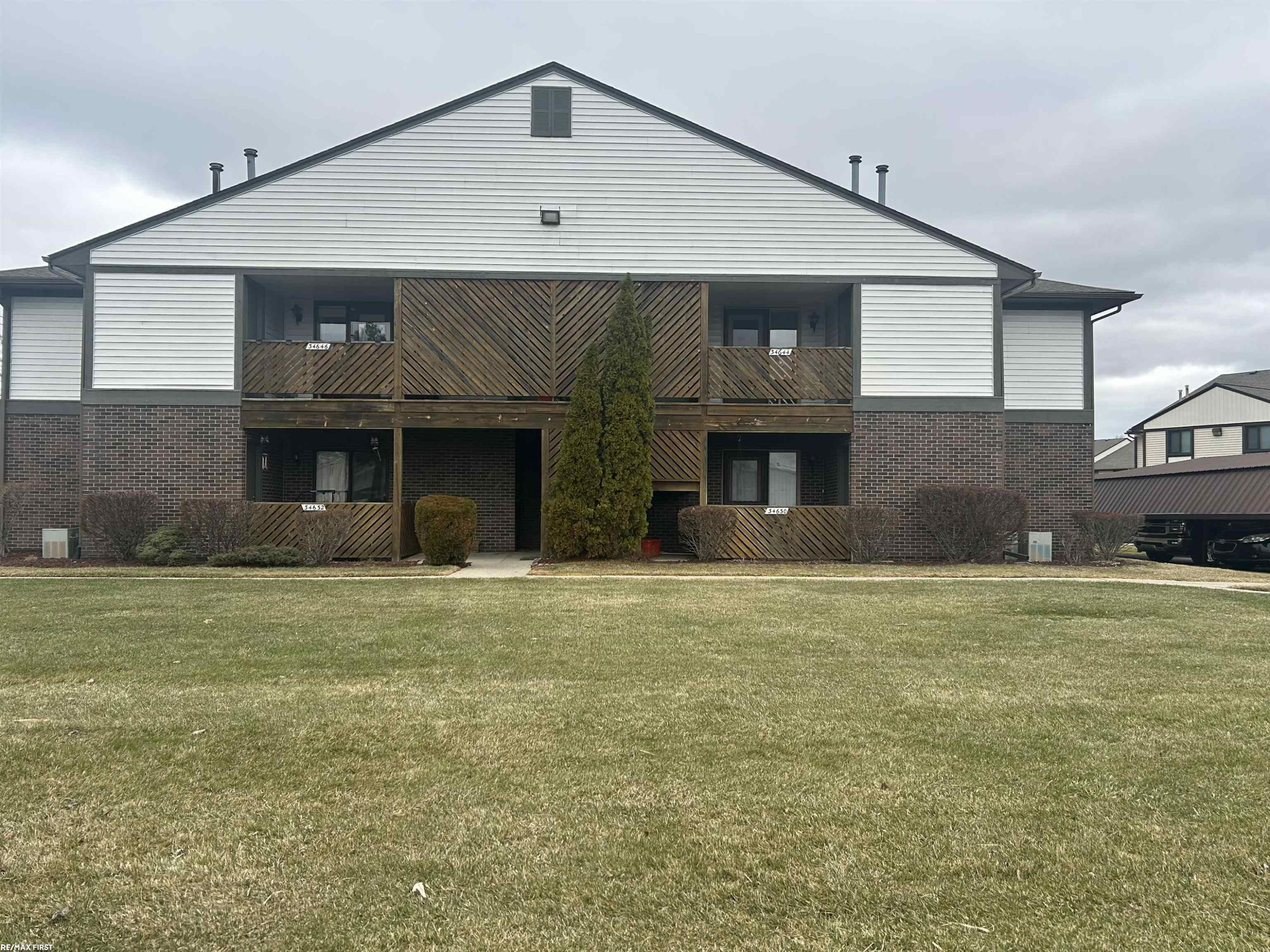 34644 Mercer Lane, Fraser, MI 48026 — front exterior