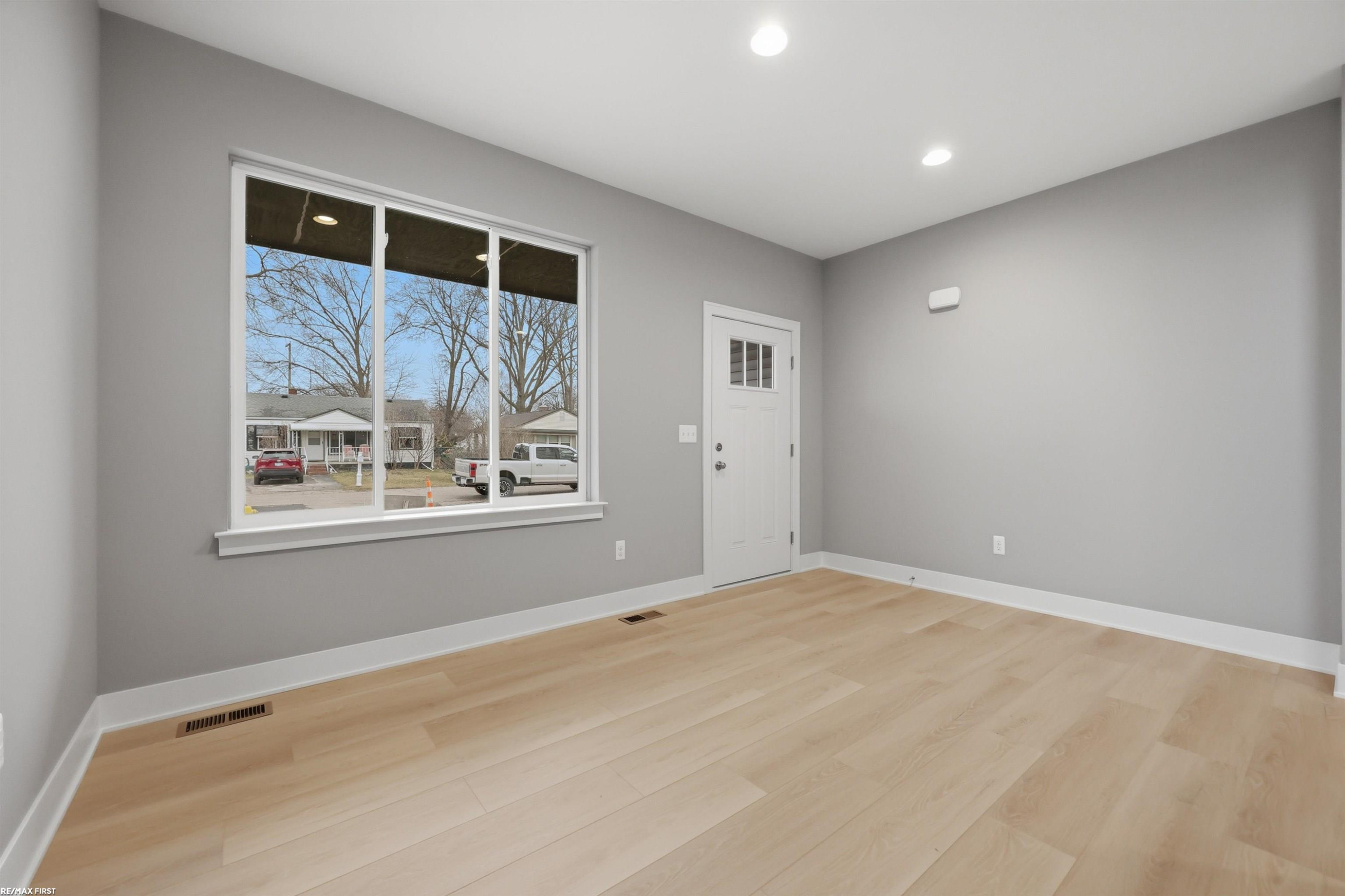 50591 Walpole Street, New Baltimore, MI 48047 — Photo 7