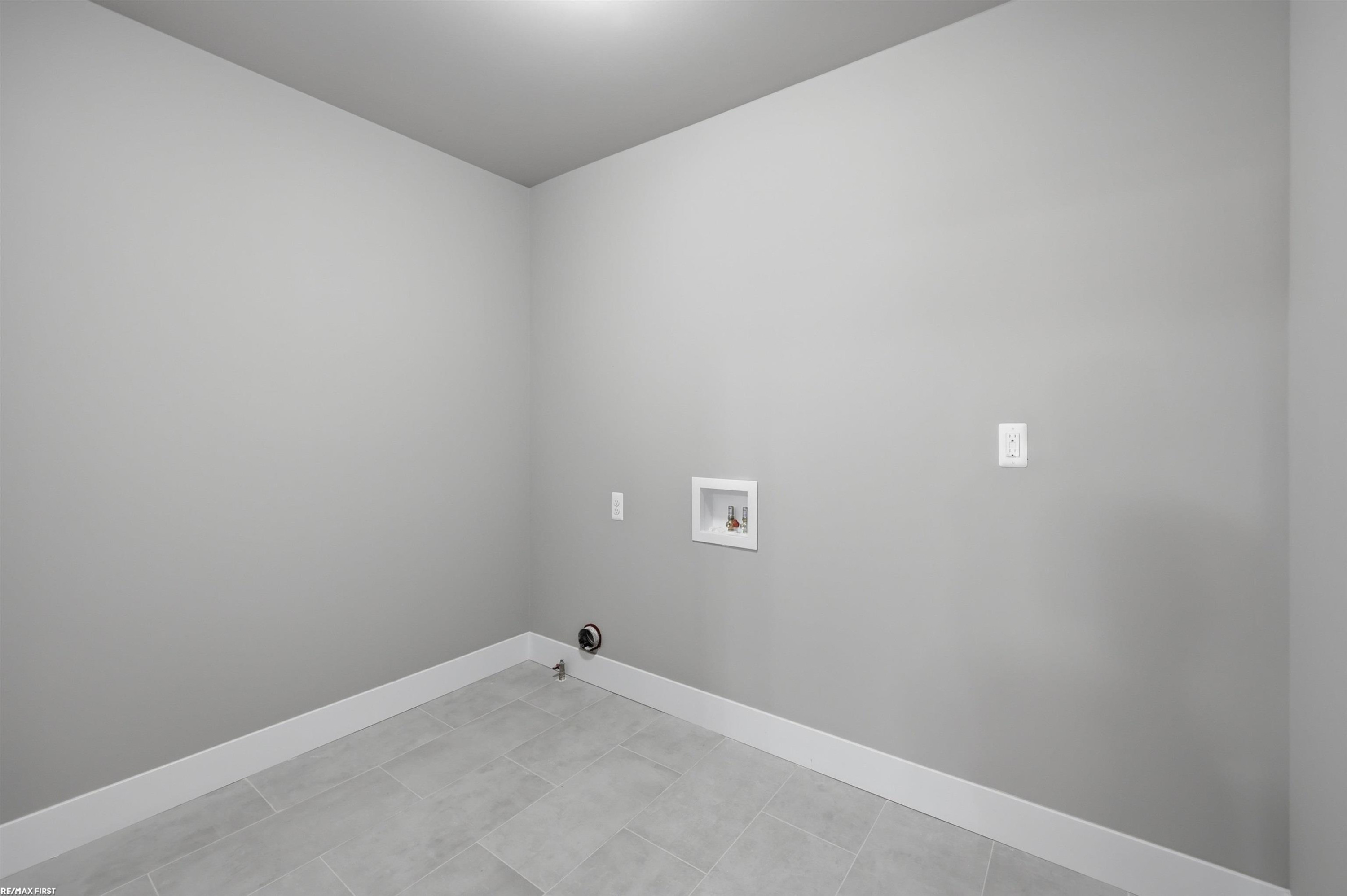 50591 Walpole Street, New Baltimore, MI 48047 — Photo 36