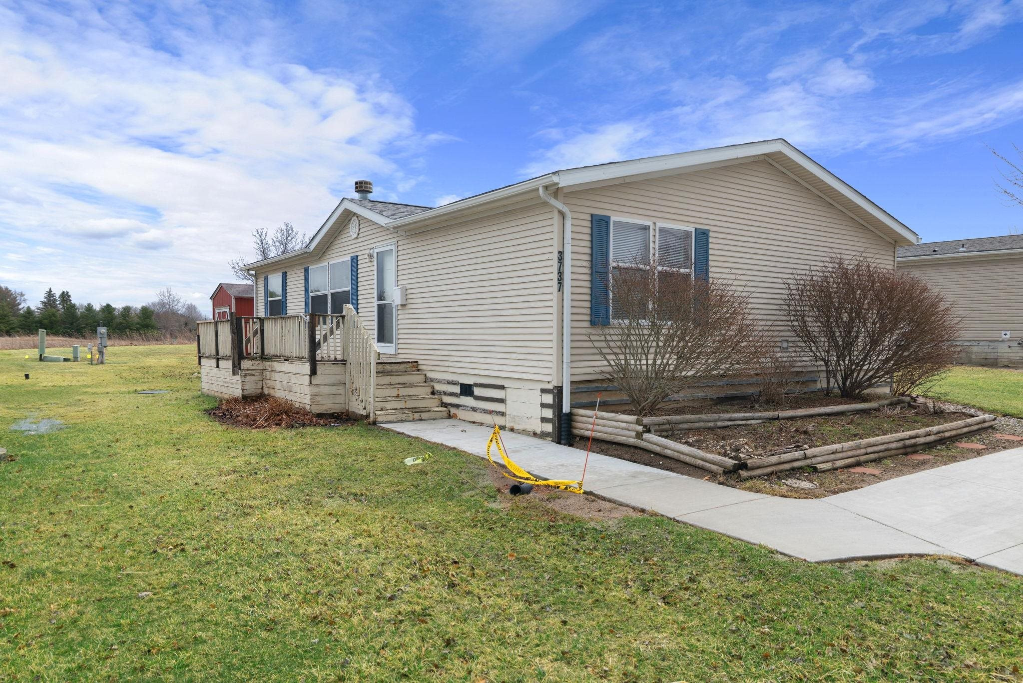 3737 Cross Creek Street, Dryden, MI 48428 — Photo 2