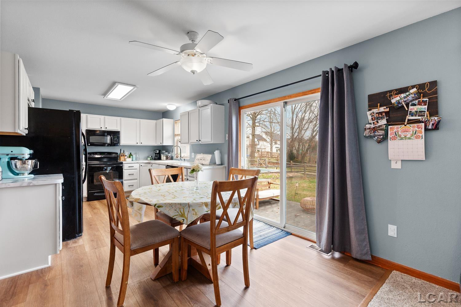 949 Hickory Creek Drive, Temperance, MI 48182 — Photo 7