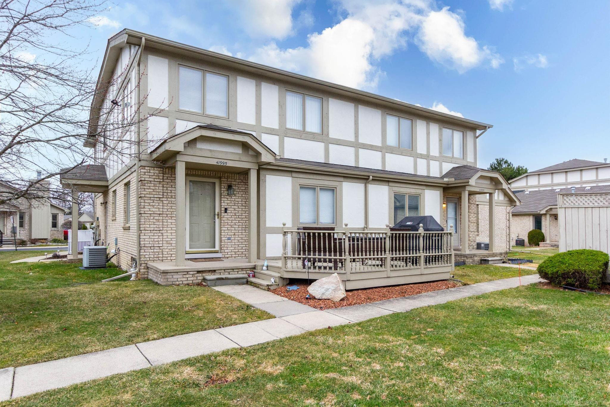 41995 King Edward Court, Clinton Twp, MI 48038 — front exterior