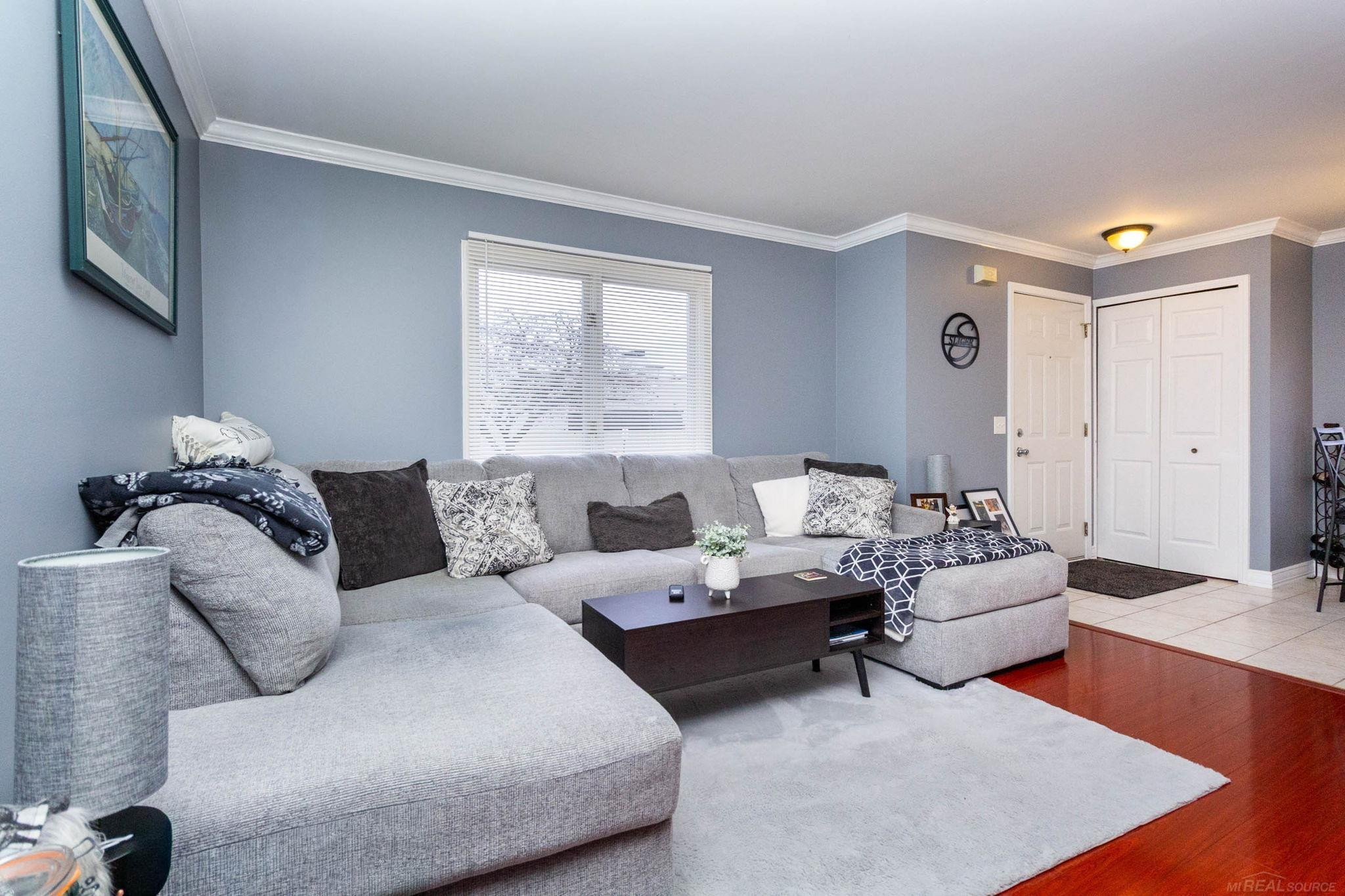 41995 King Edward Court, Clinton Twp, MI 48038 — Photo 9