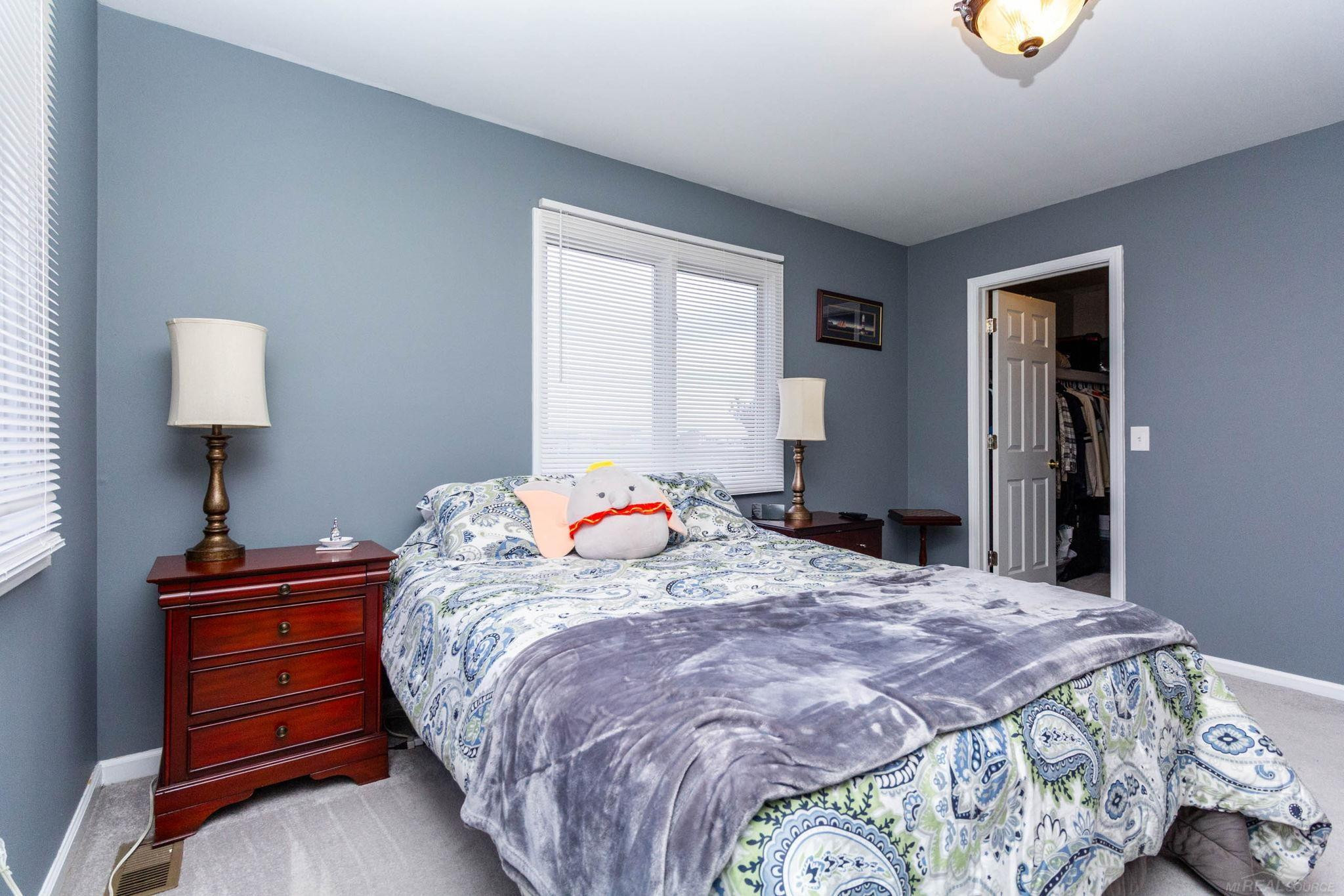 41995 King Edward Court, Clinton Twp, MI 48038 — Photo 17