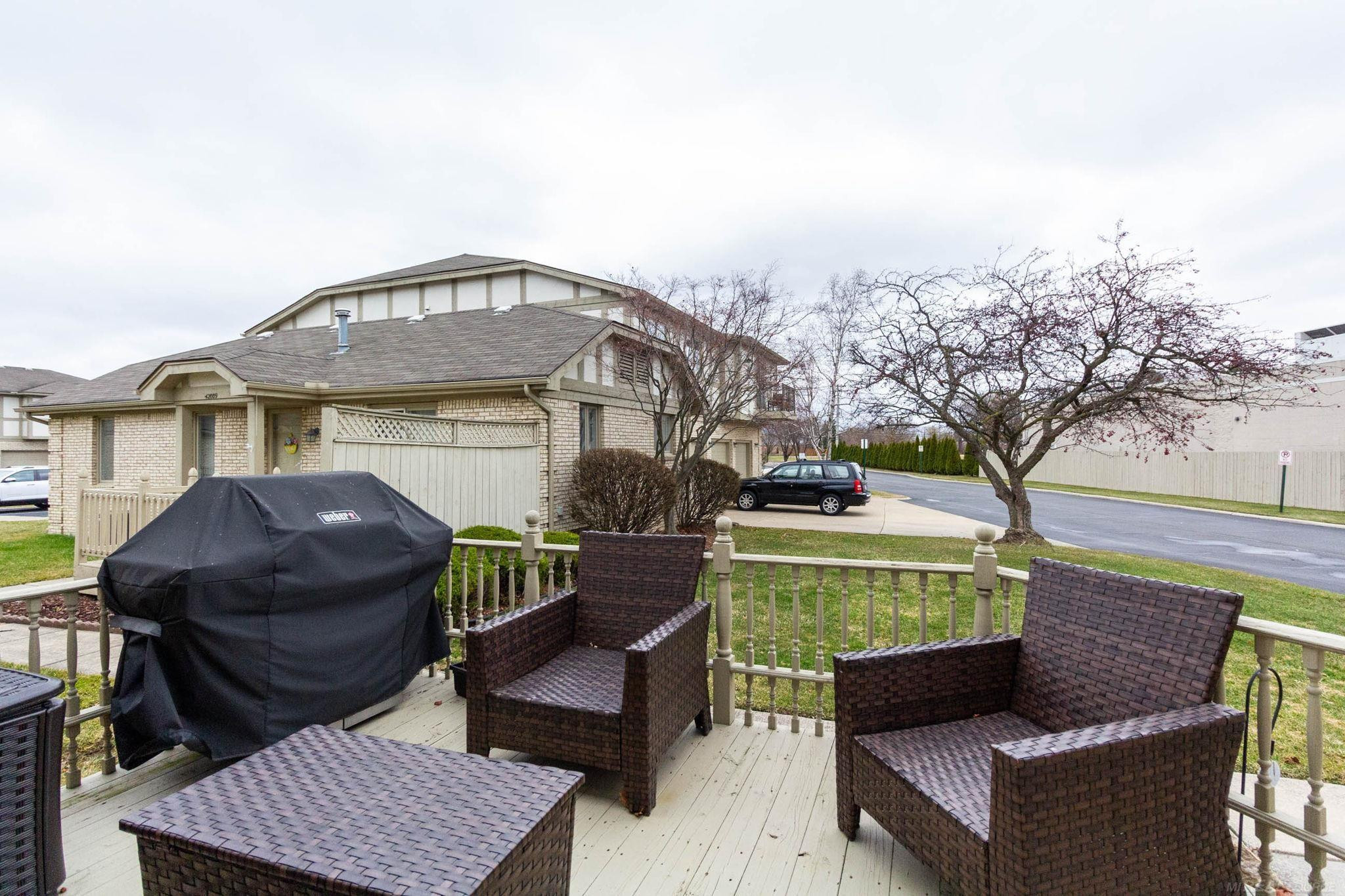 41995 King Edward Court, Clinton Twp, MI 48038 — Photo 32