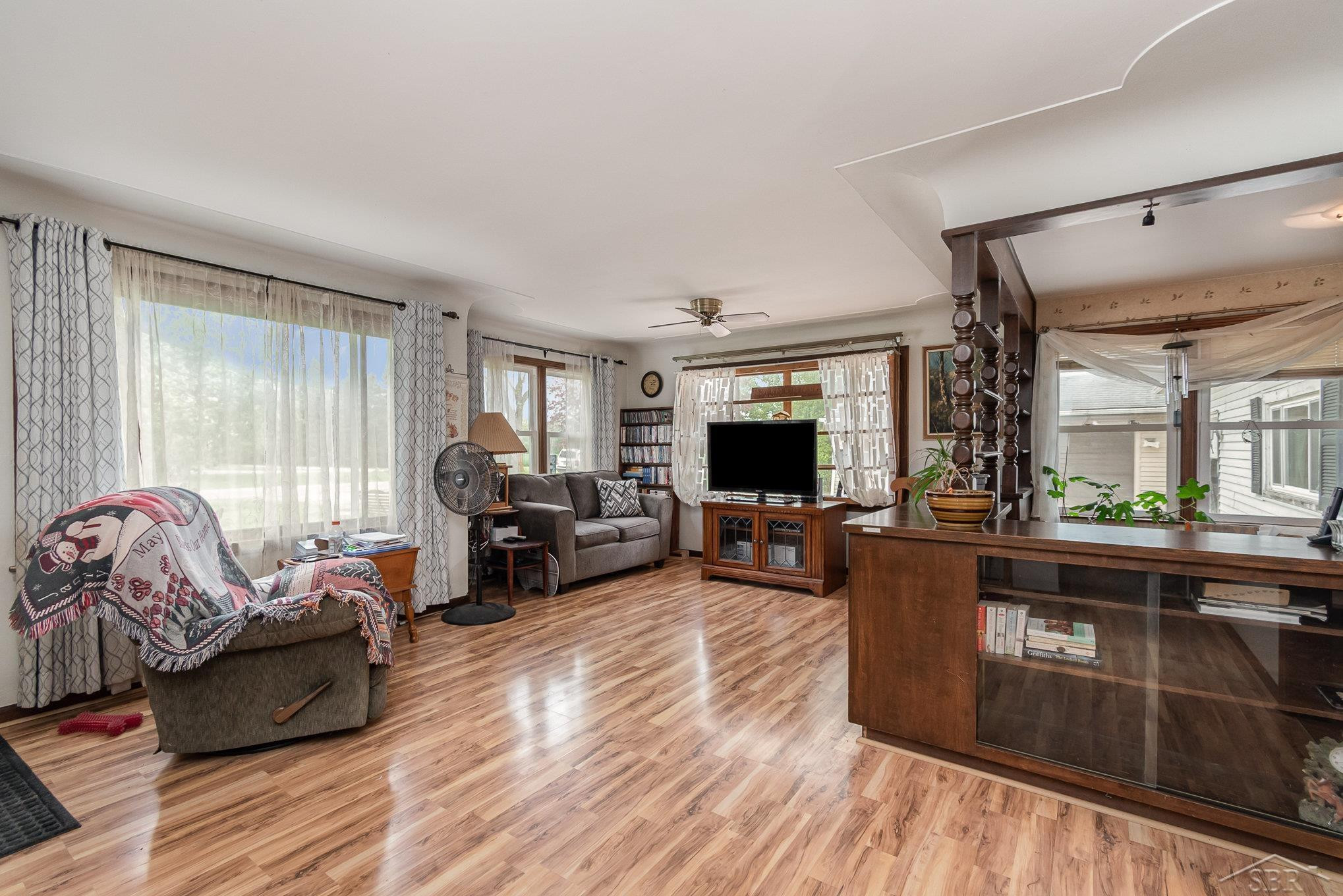 2430 S 4 Mile Road, Kawkawlin, MI 48631 — Photo 3