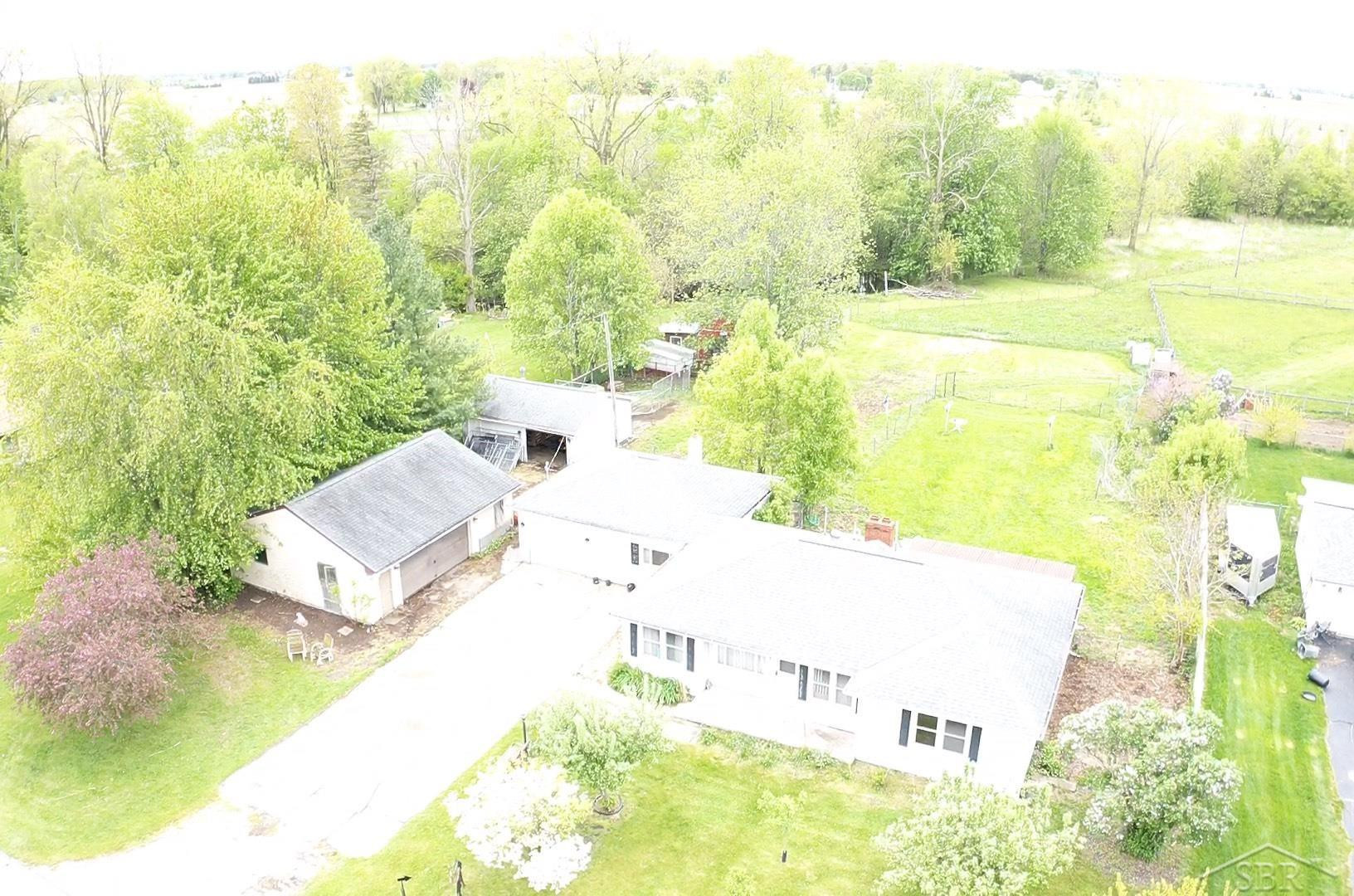 2430 S 4 Mile Road, Kawkawlin, MI 48631 — Photo 17
