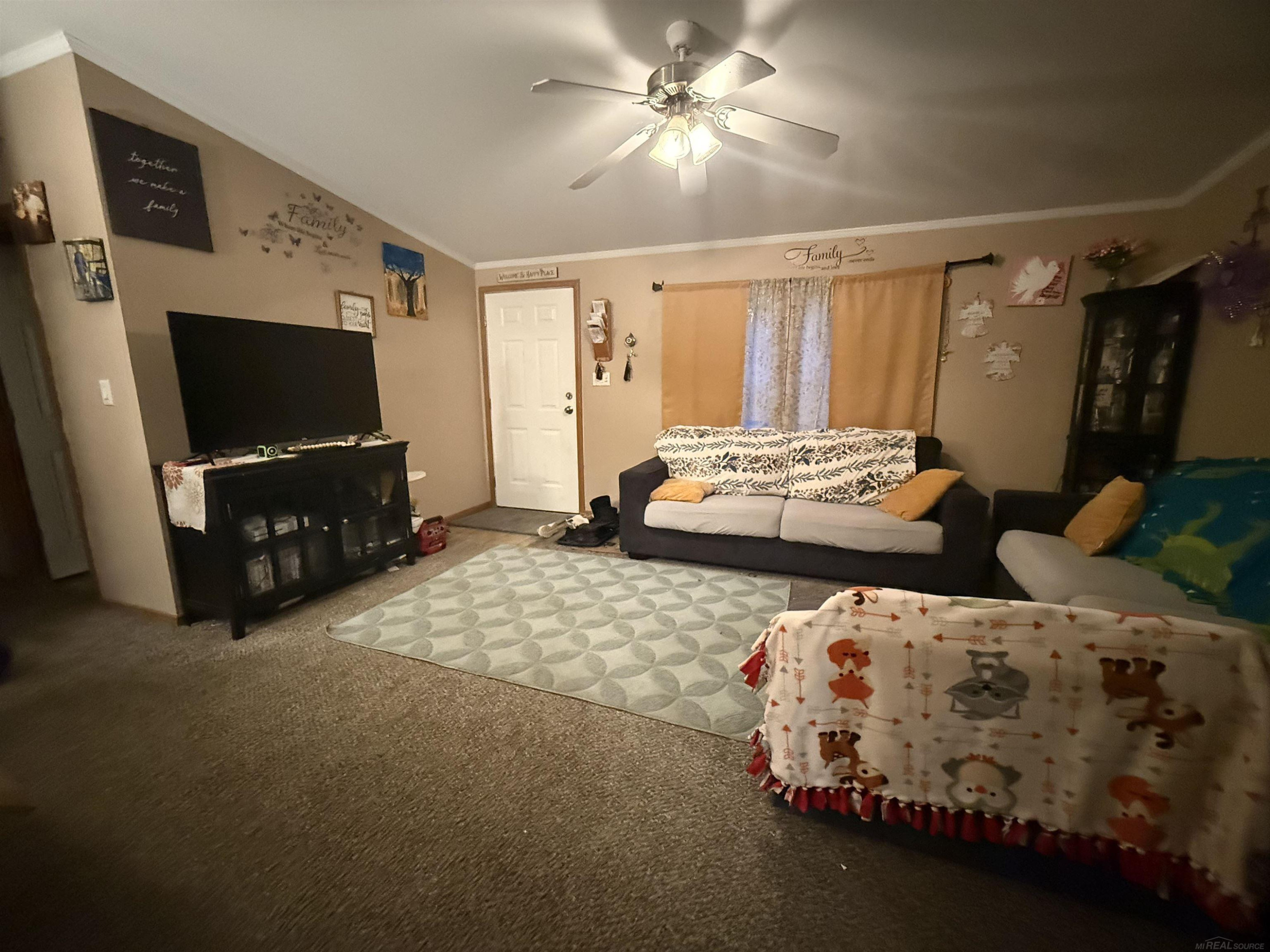 15359 Cartier Drive, Clinton Twp, MI 48038 — Photo 4