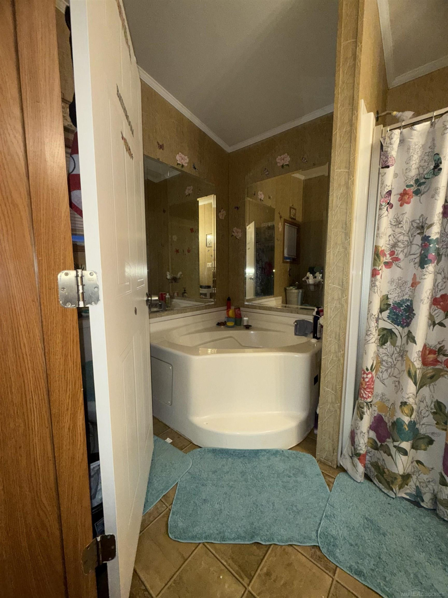 15359 Cartier Drive, Clinton Twp, MI 48038 — Photo 7