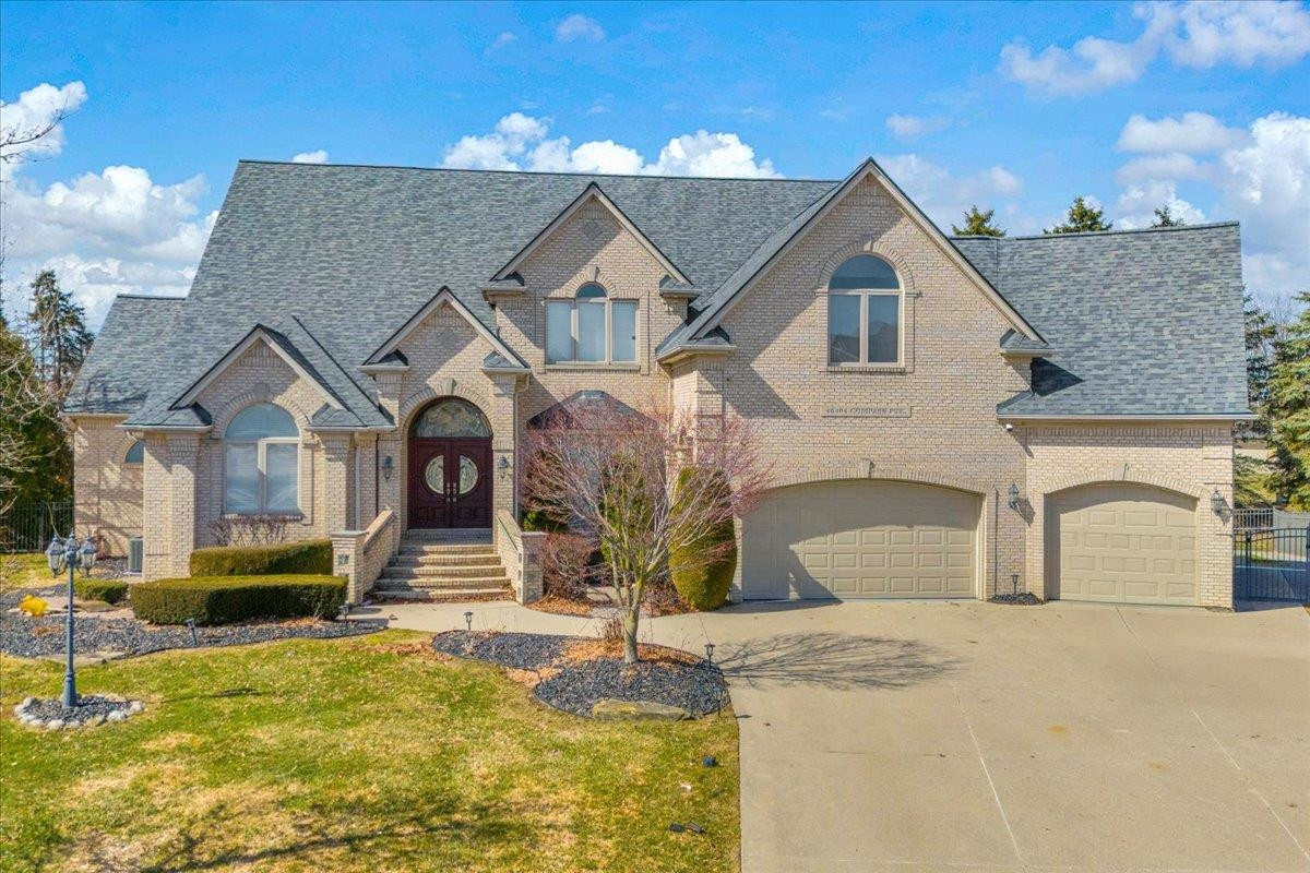 49404 Compass Point Drive, MI 48047 — Photo 2