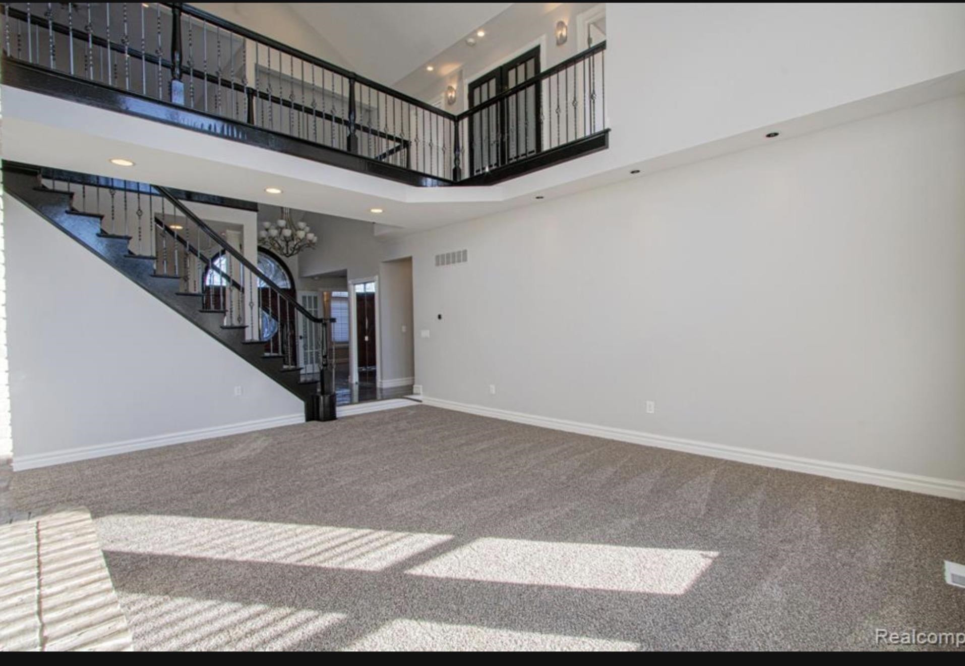 49404 Compass Point Drive, MI 48047 — Photo 18
