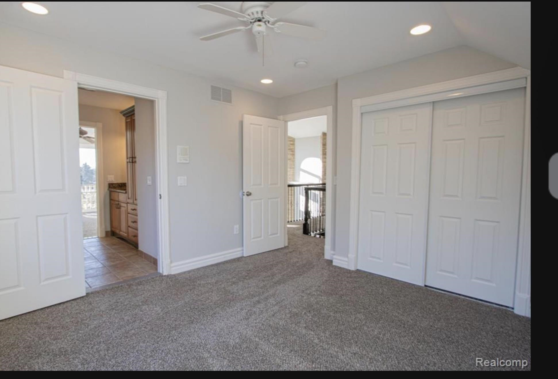 49404 Compass Point Drive, MI 48047 — Photo 36
